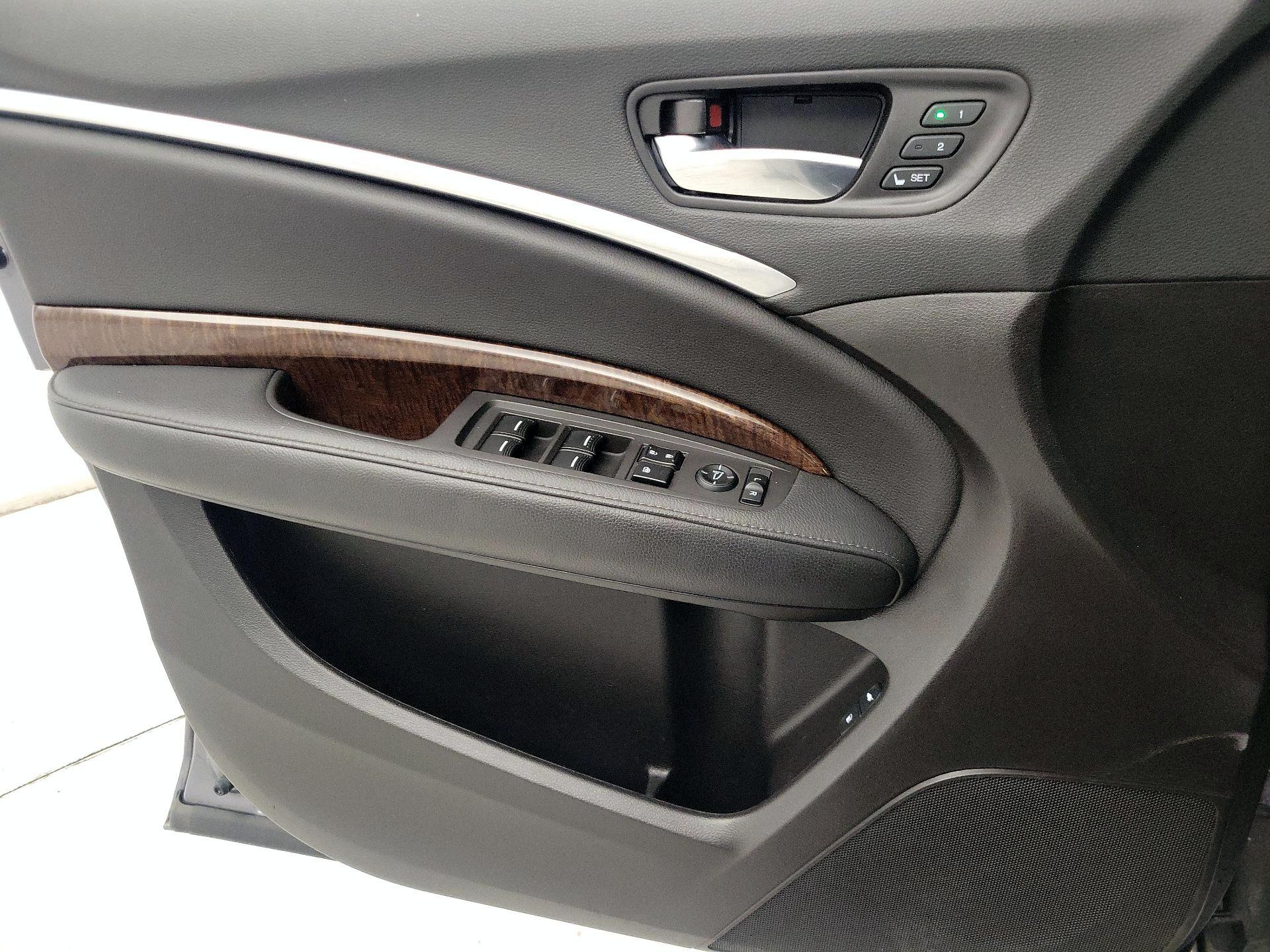 Thumbnail: 2020 Acura MDX - 12