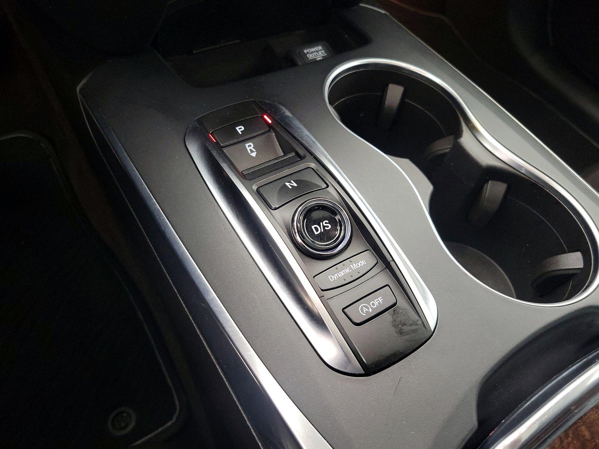 Thumbnail: 2020 Acura MDX - 17