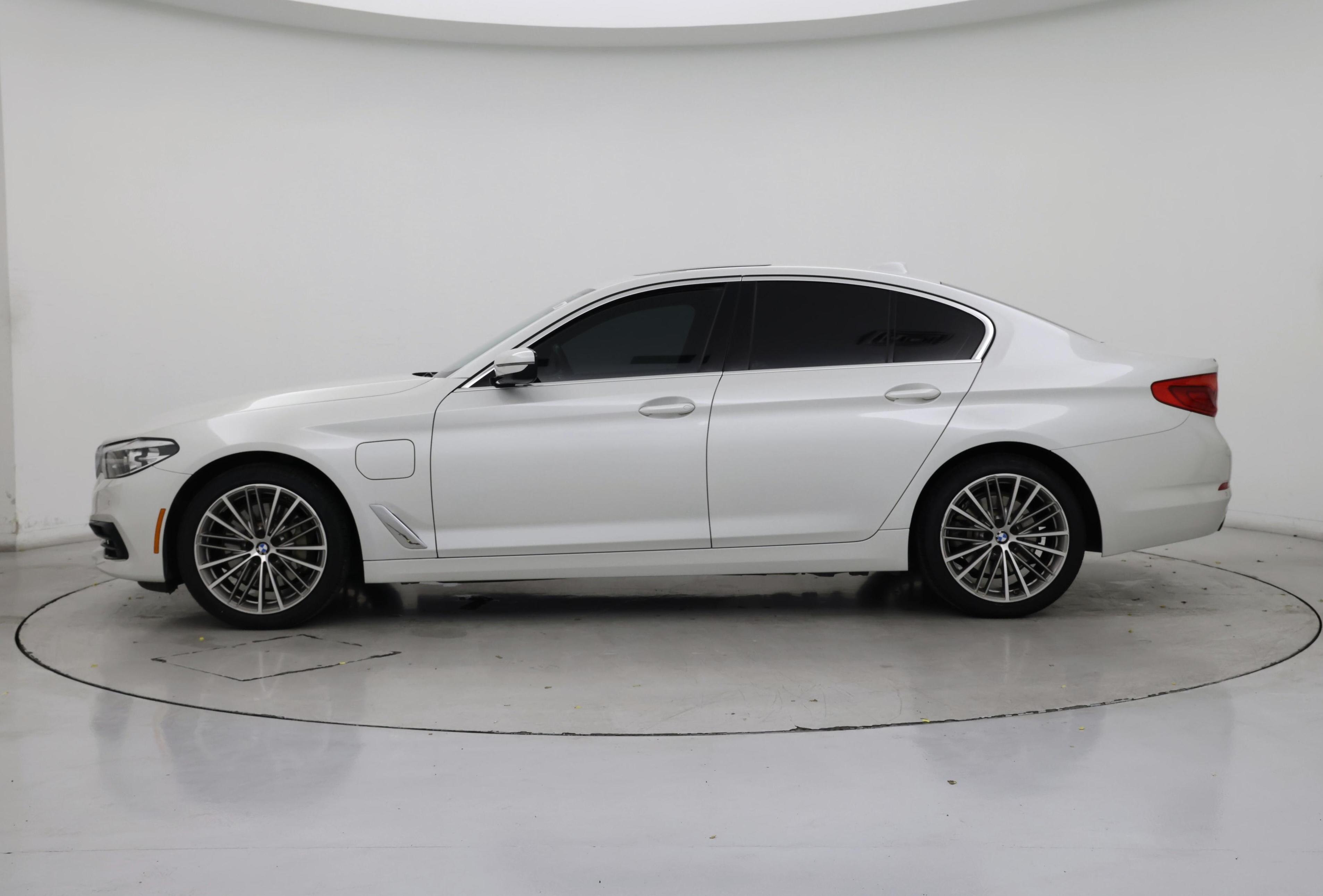 Thumbnail: 2020 BMW 5 Series - 3