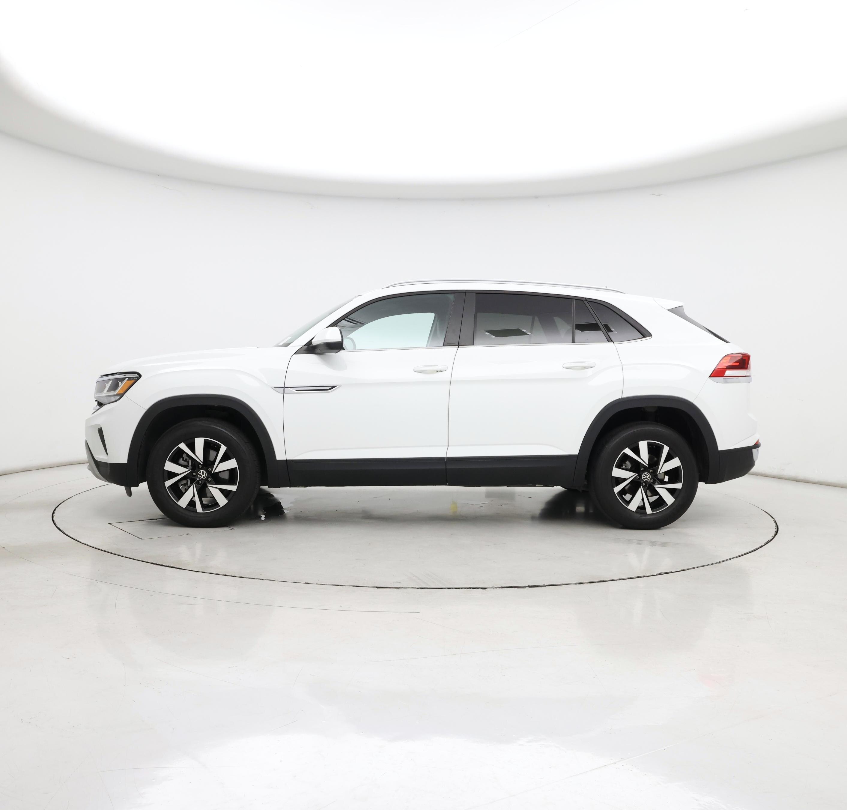 Thumbnail: 2021 Volkswagen Atlas - 3