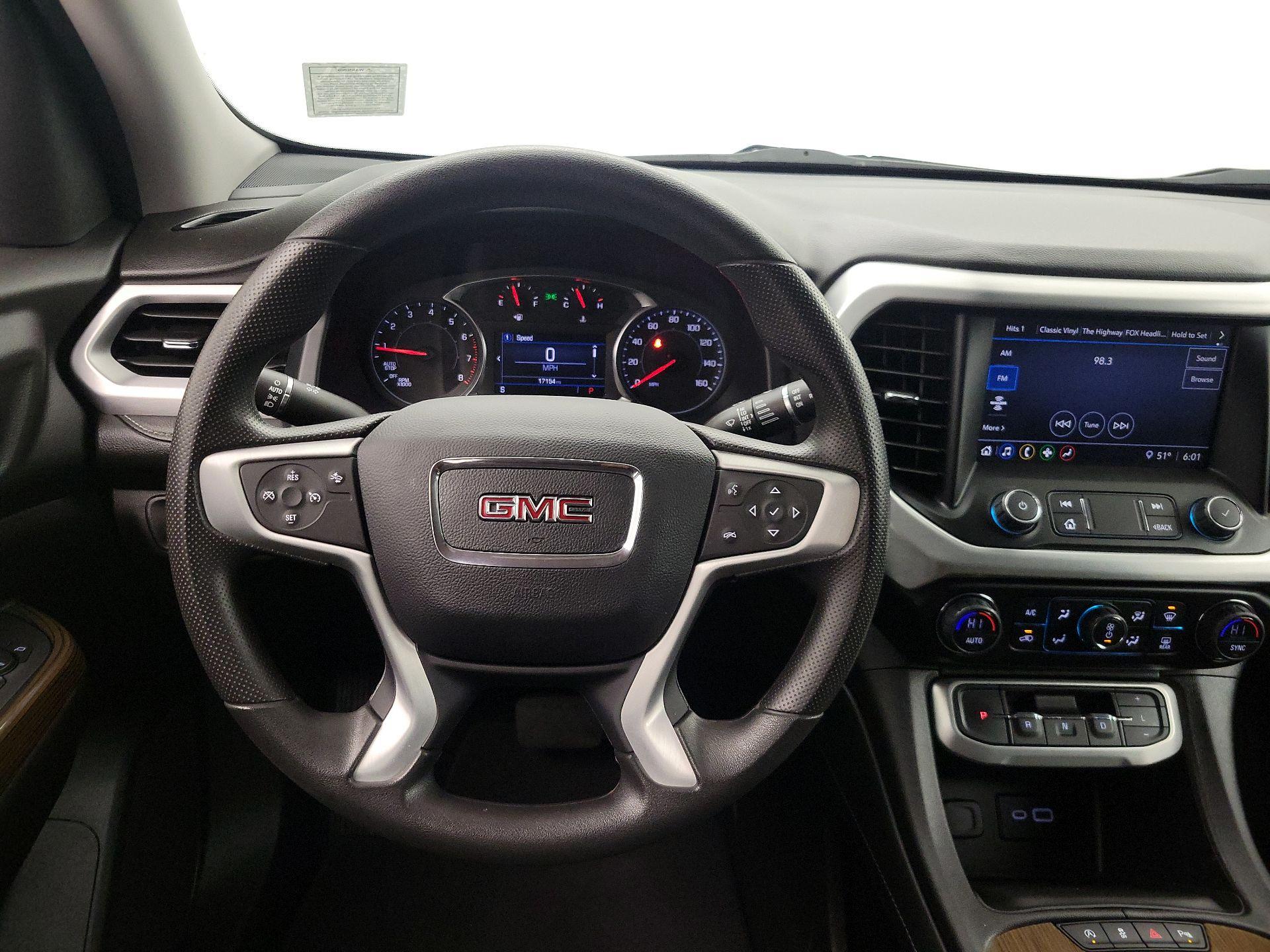 Thumbnail: 2023 GMC Acadia - 10