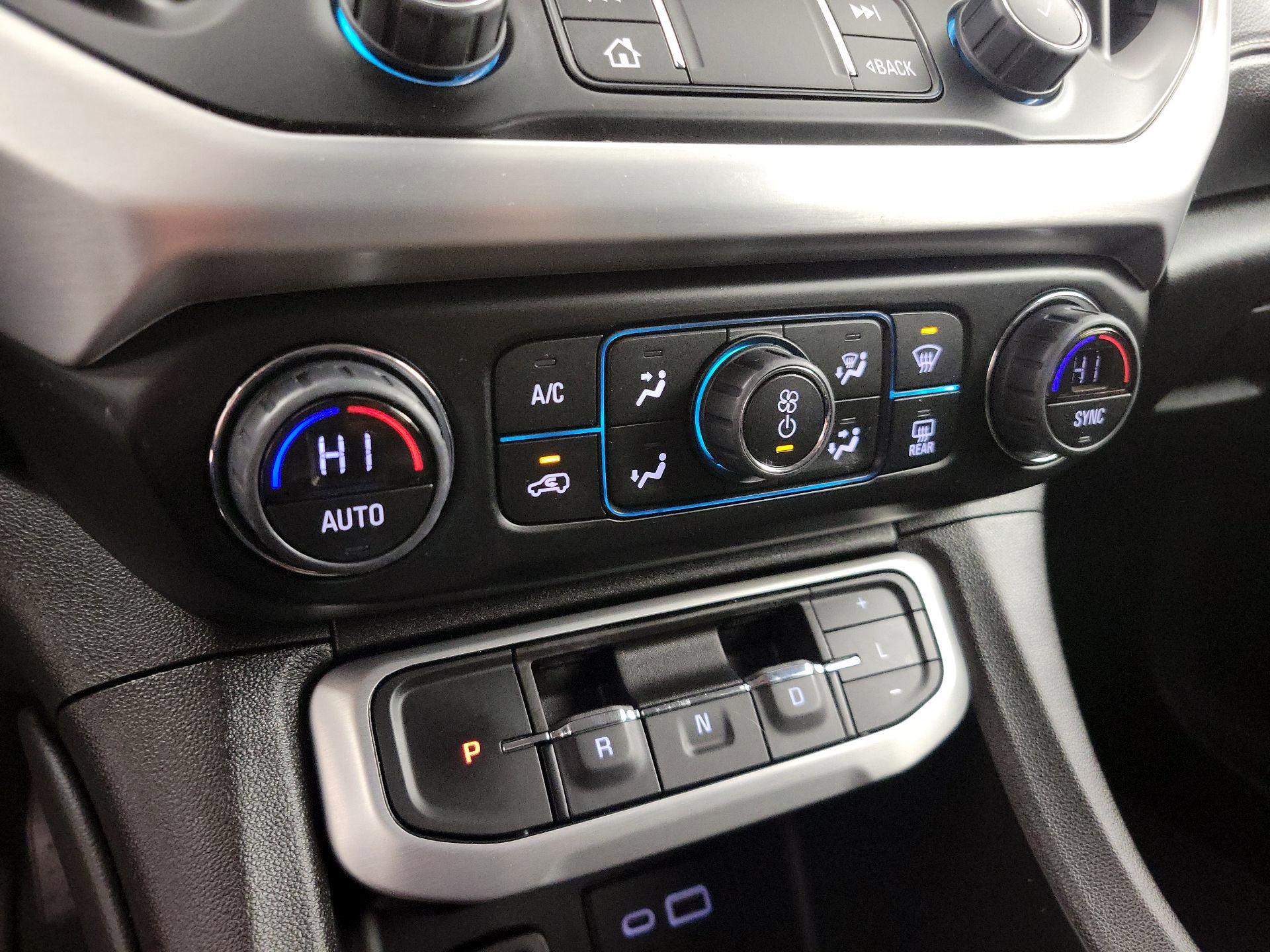 Thumbnail: 2023 GMC Acadia - 16