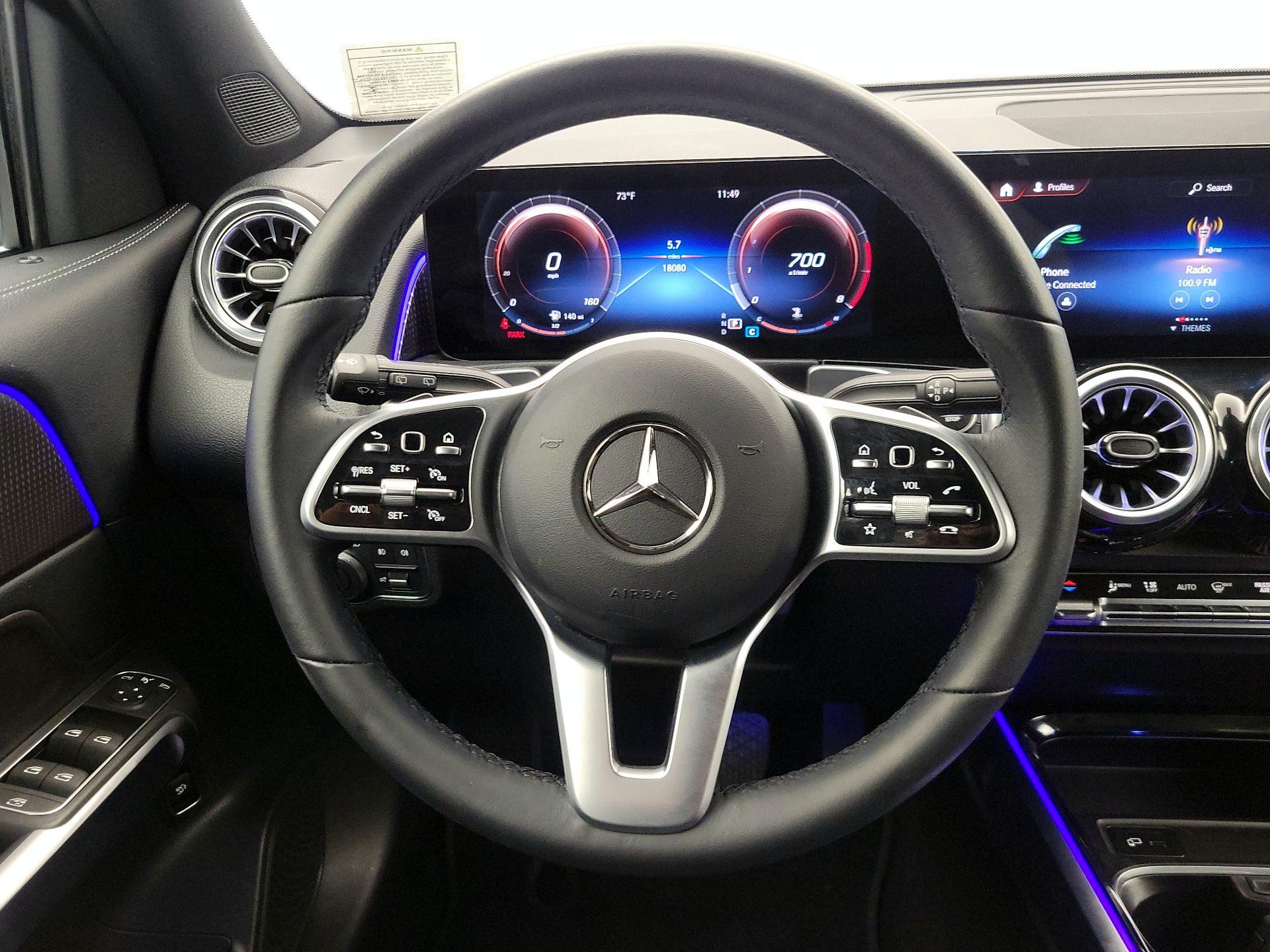Thumbnail: 2022 Mercedes-Benz GLB - 10