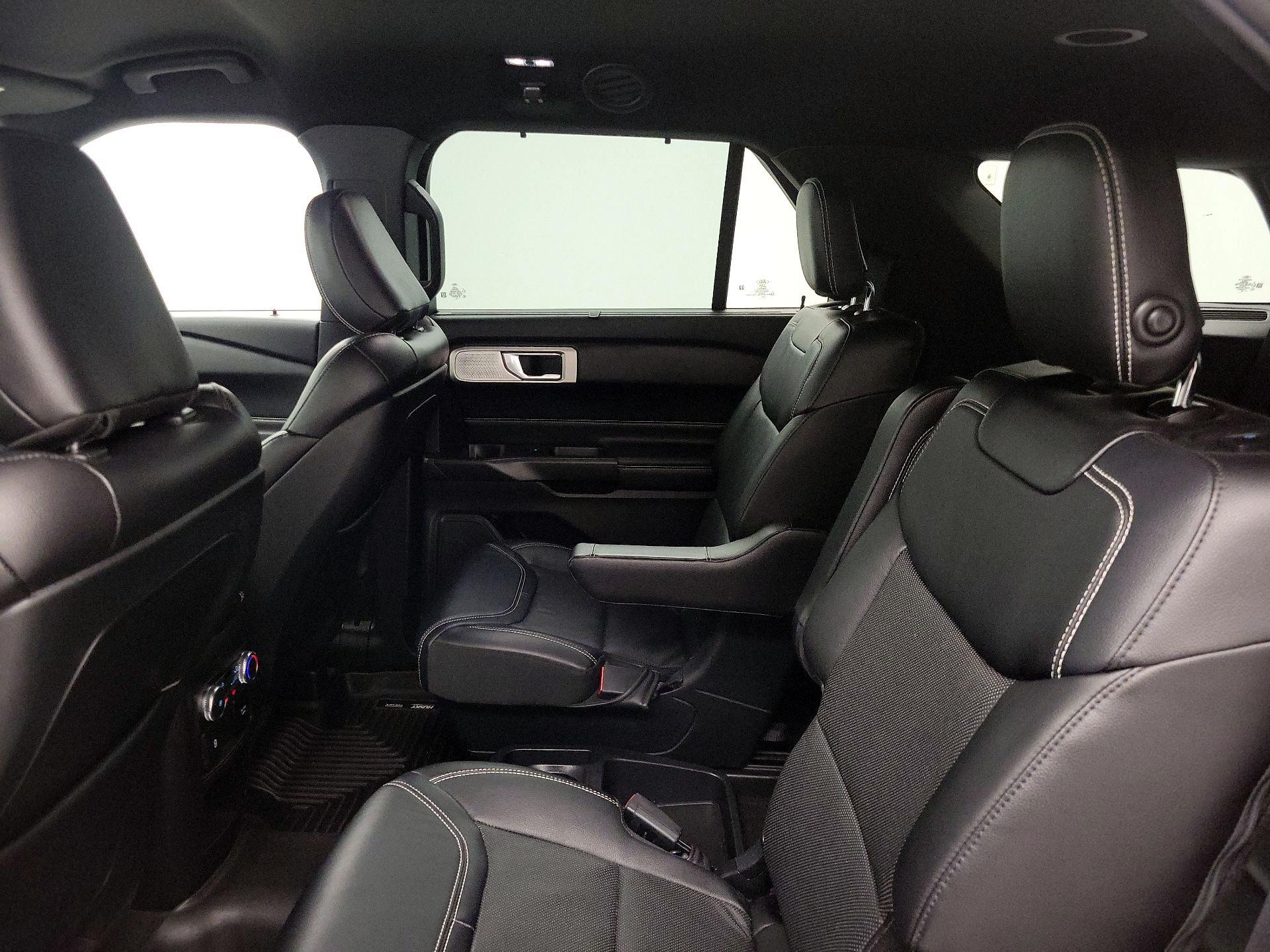 Thumbnail: 2020 Ford Explorer - 20