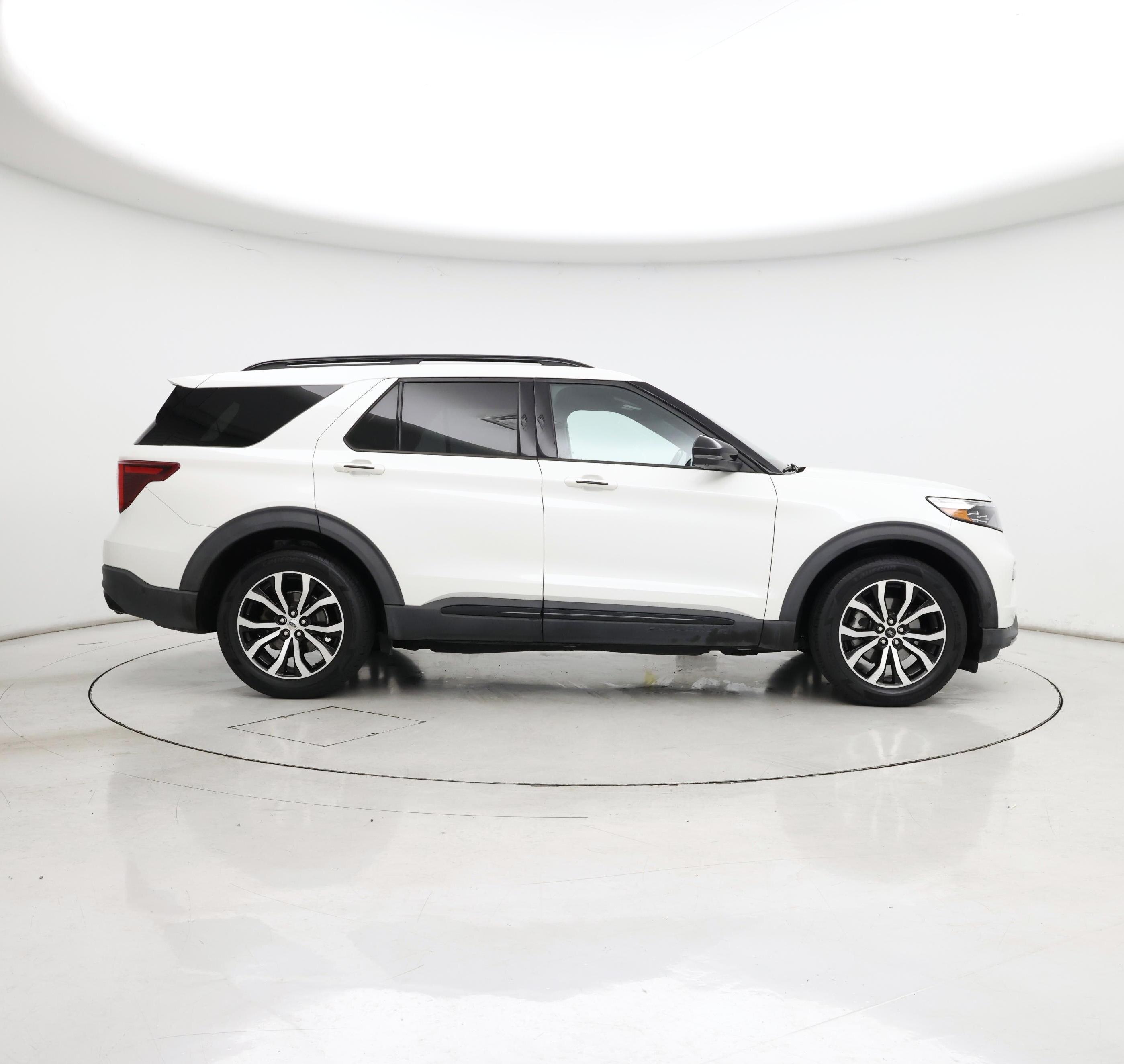 Thumbnail: 2020 Ford Explorer - 7