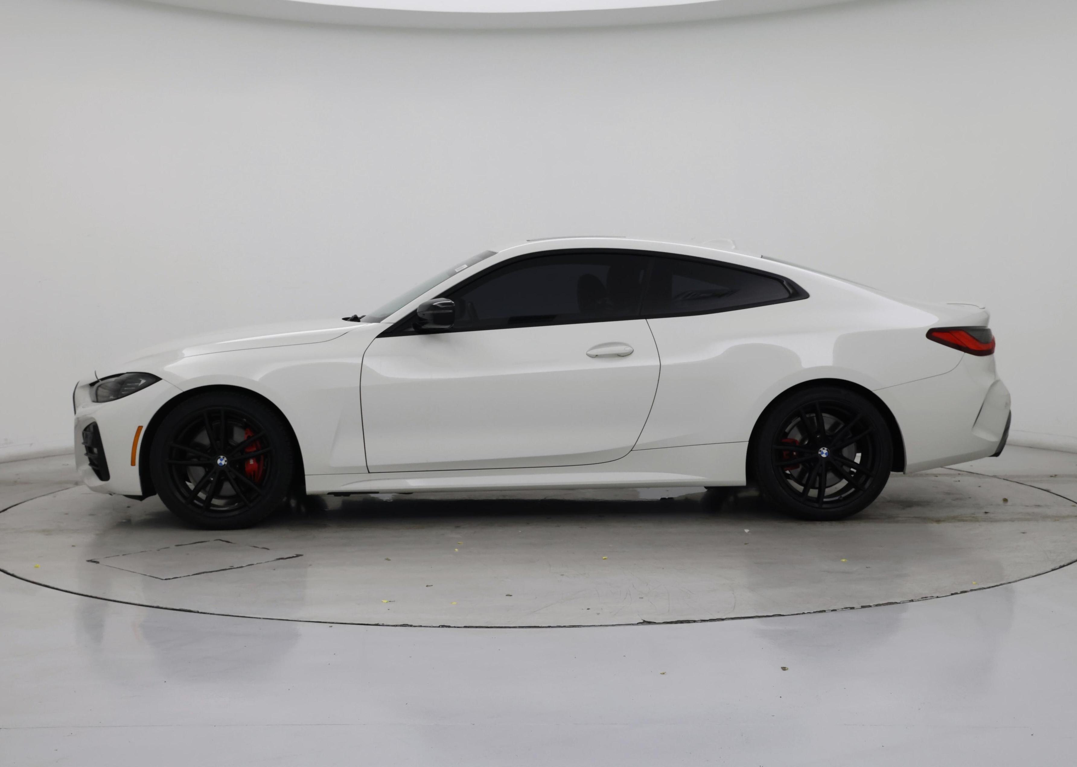 Thumbnail: 2022 BMW 4 Series - 3