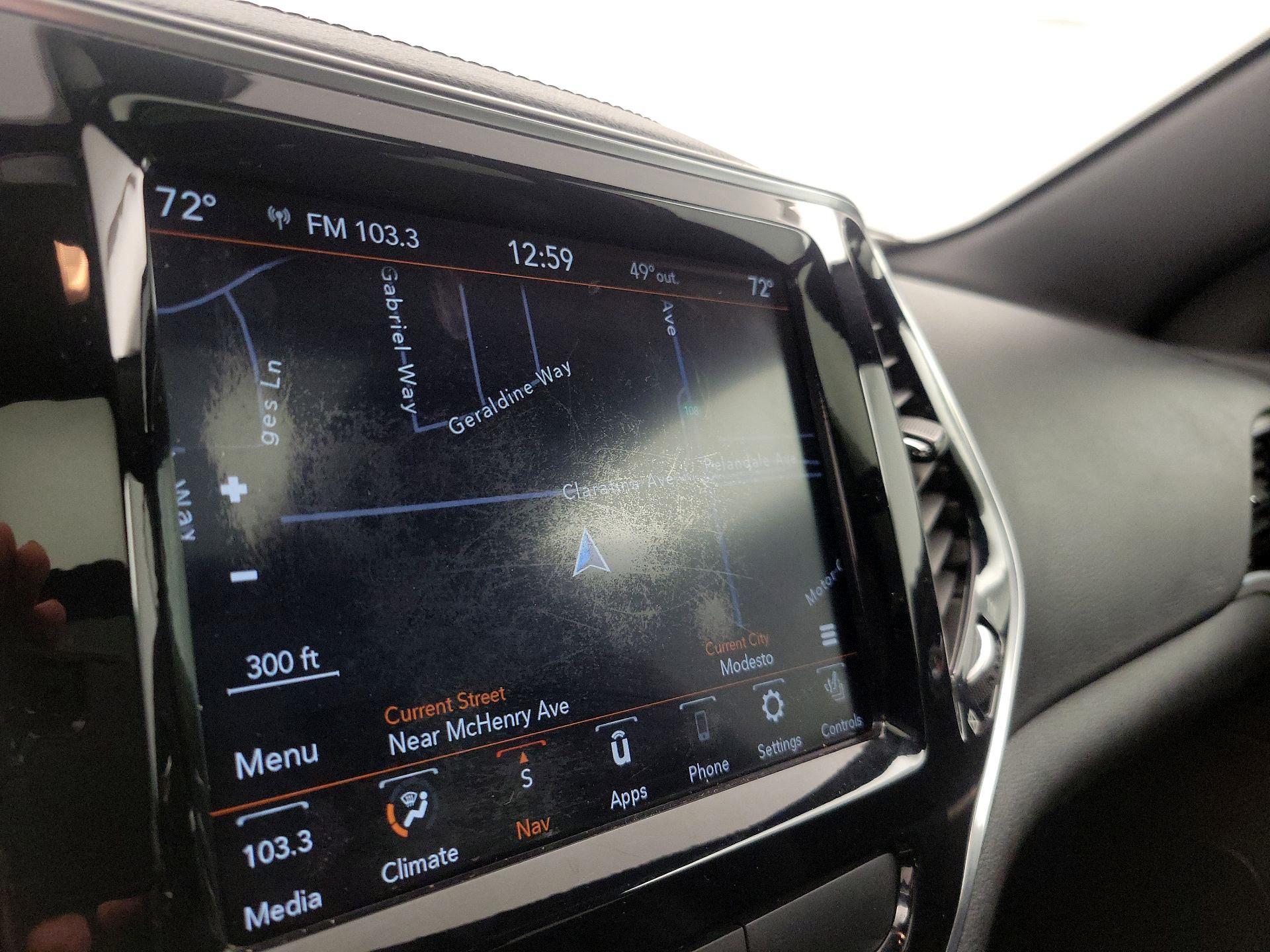 Thumbnail: 2020 Jeep Cherokee - 14