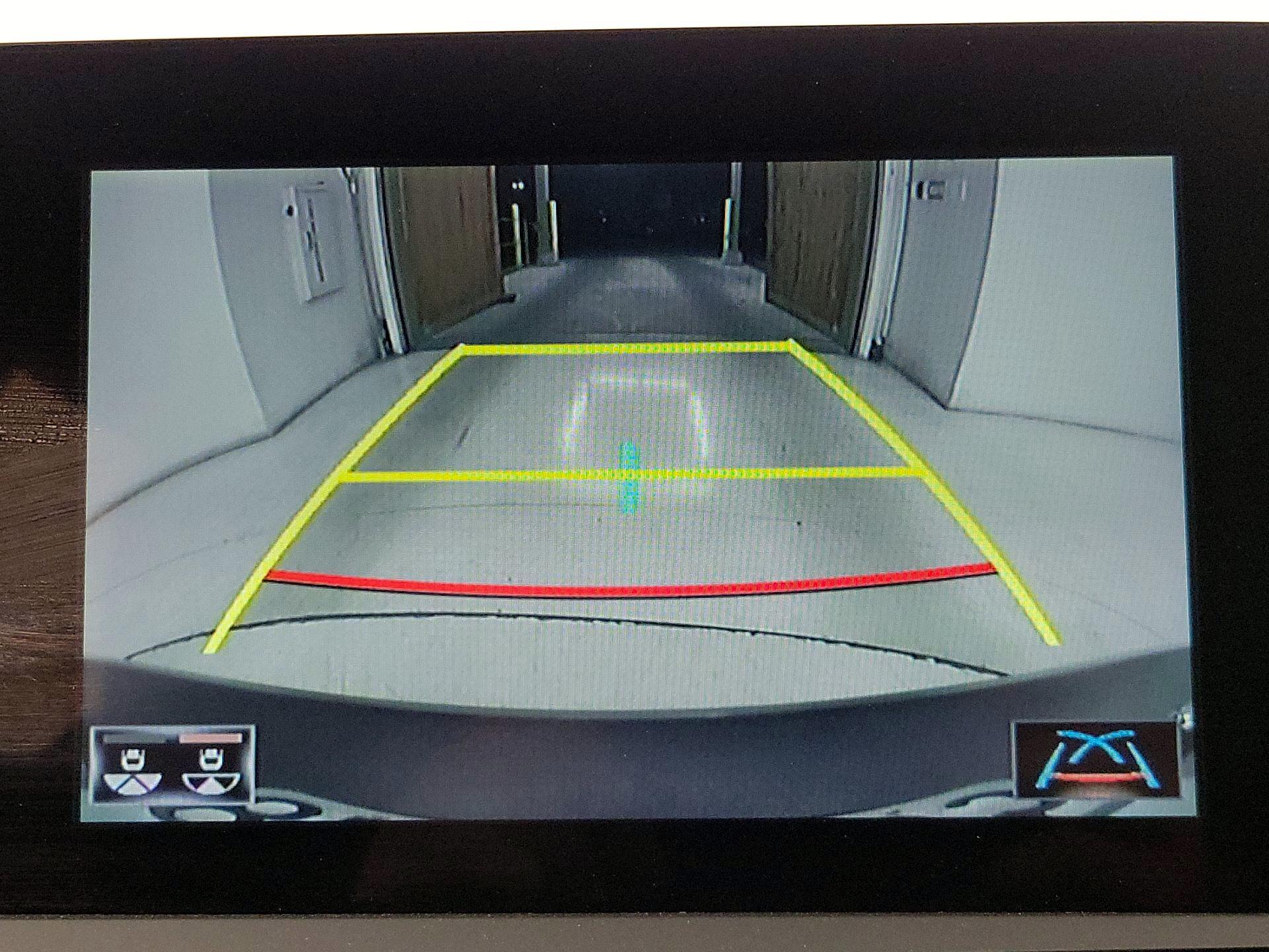 Thumbnail: 2022 Lexus ES - 14