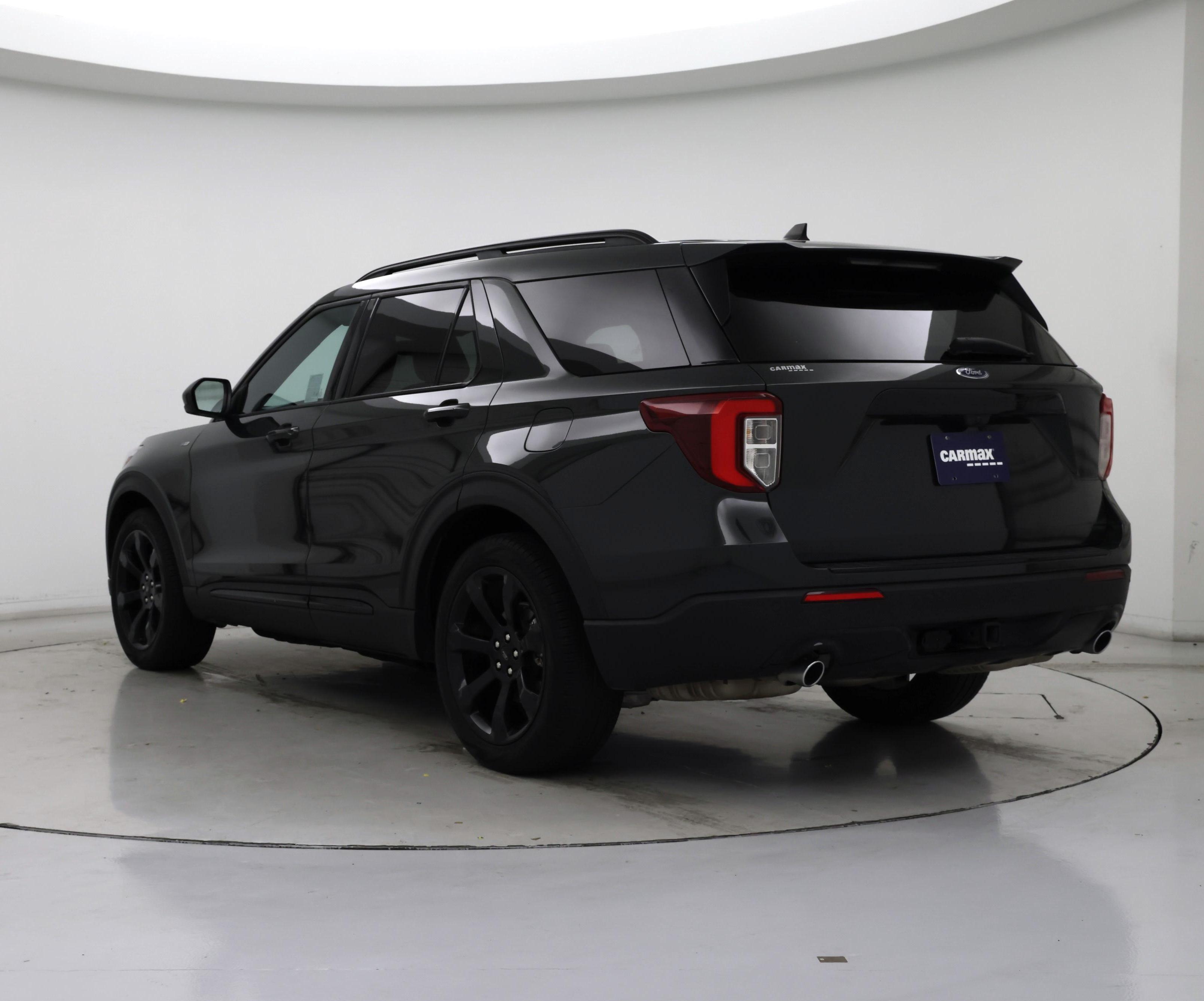 Thumbnail: 2022 Ford Explorer - 2