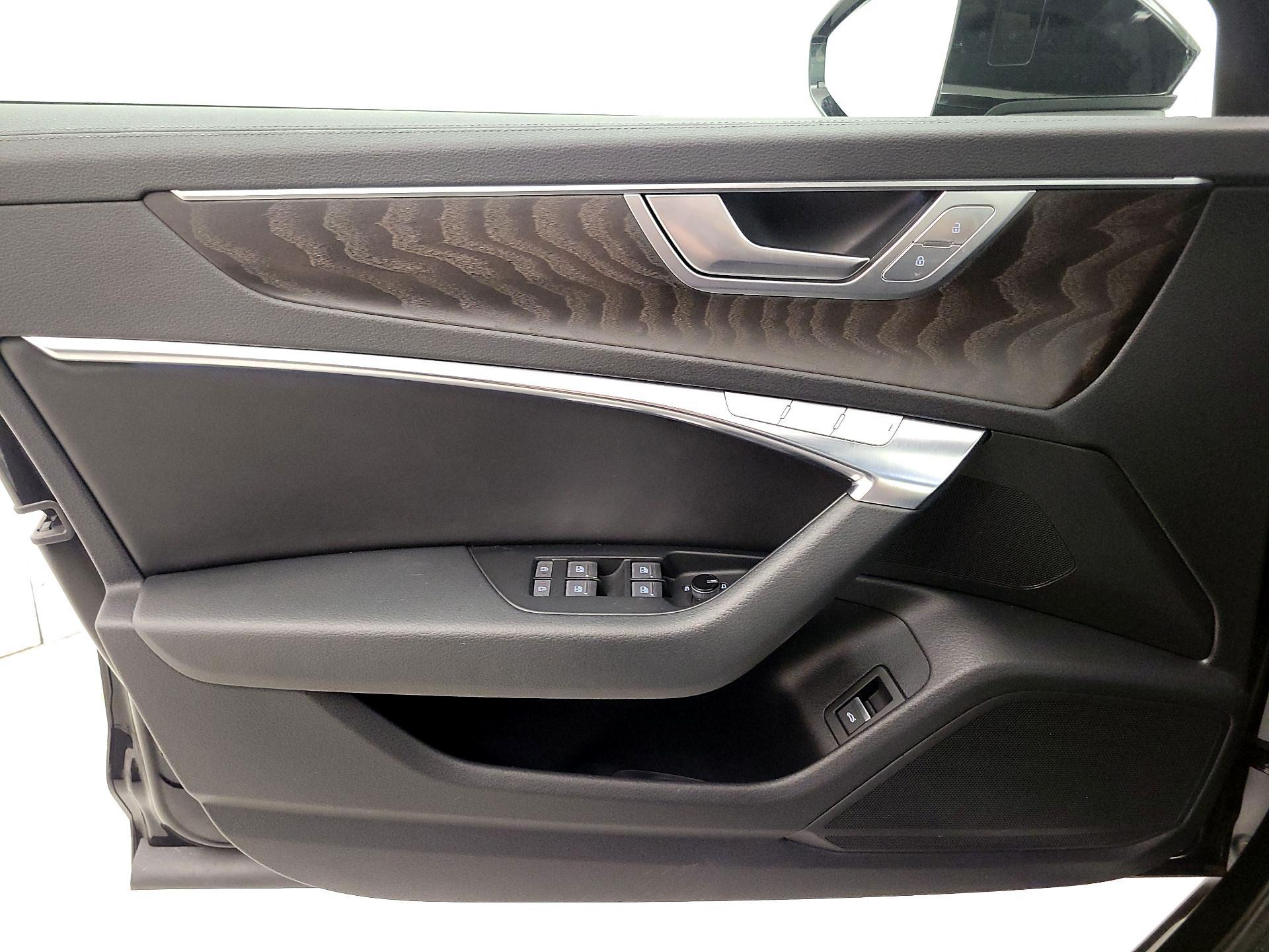 Thumbnail: 2020 Audi A6 - 12