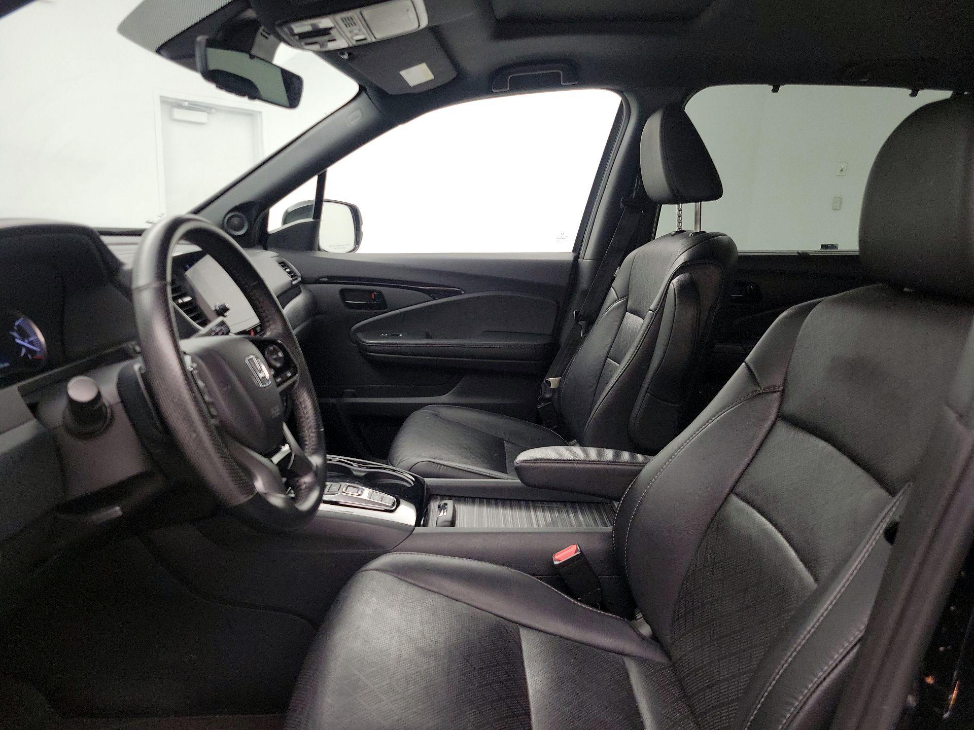 Thumbnail: 2023 Honda Passport - 11