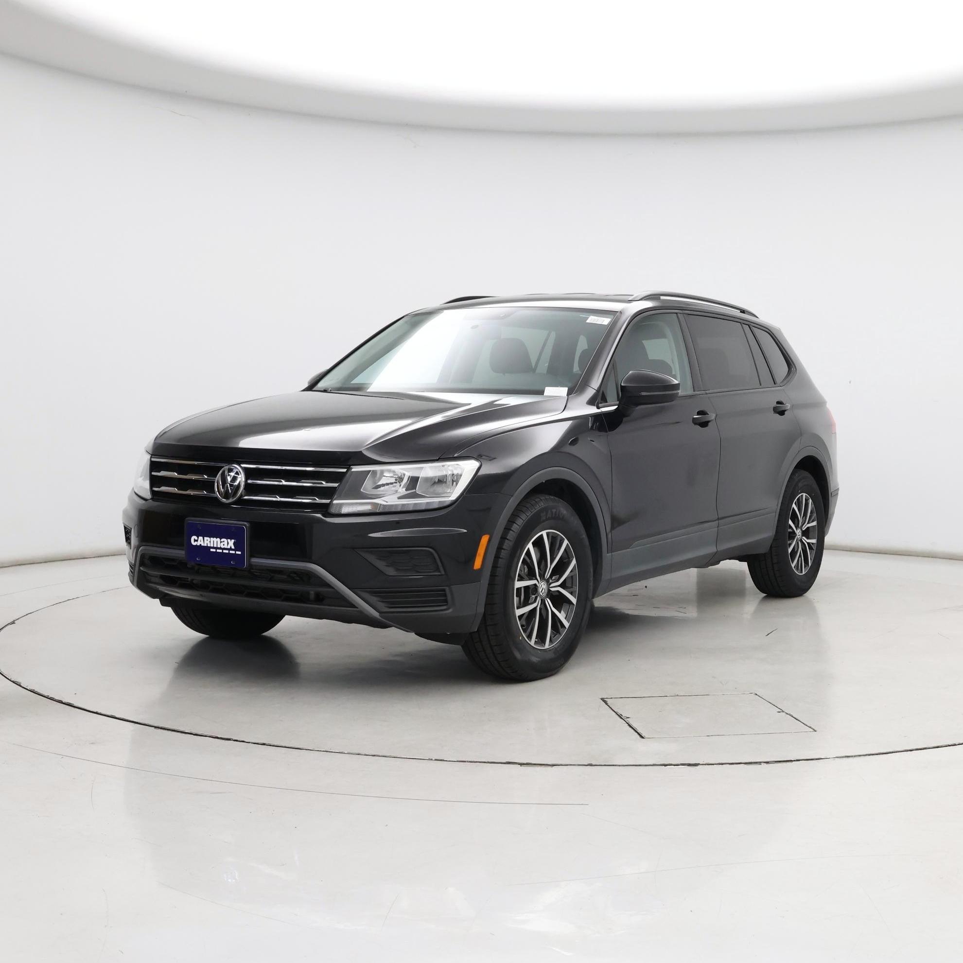 Thumbnail: 2021 Volkswagen Tiguan - 4