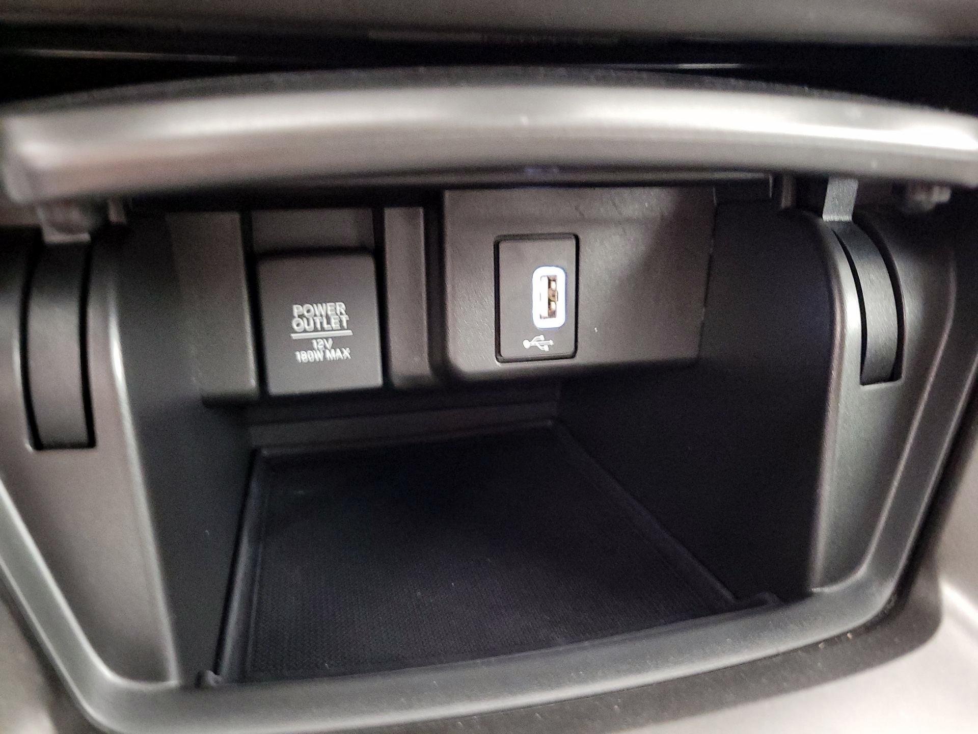 Thumbnail: 2019 Honda Accord - 18