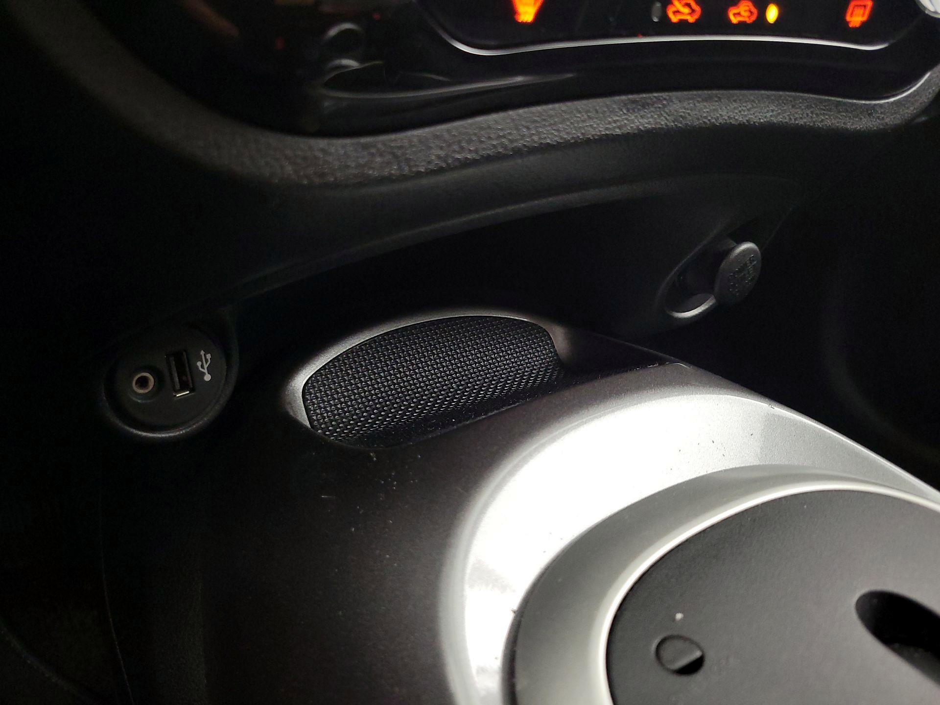 Thumbnail: 2015 Nissan Juke - 19