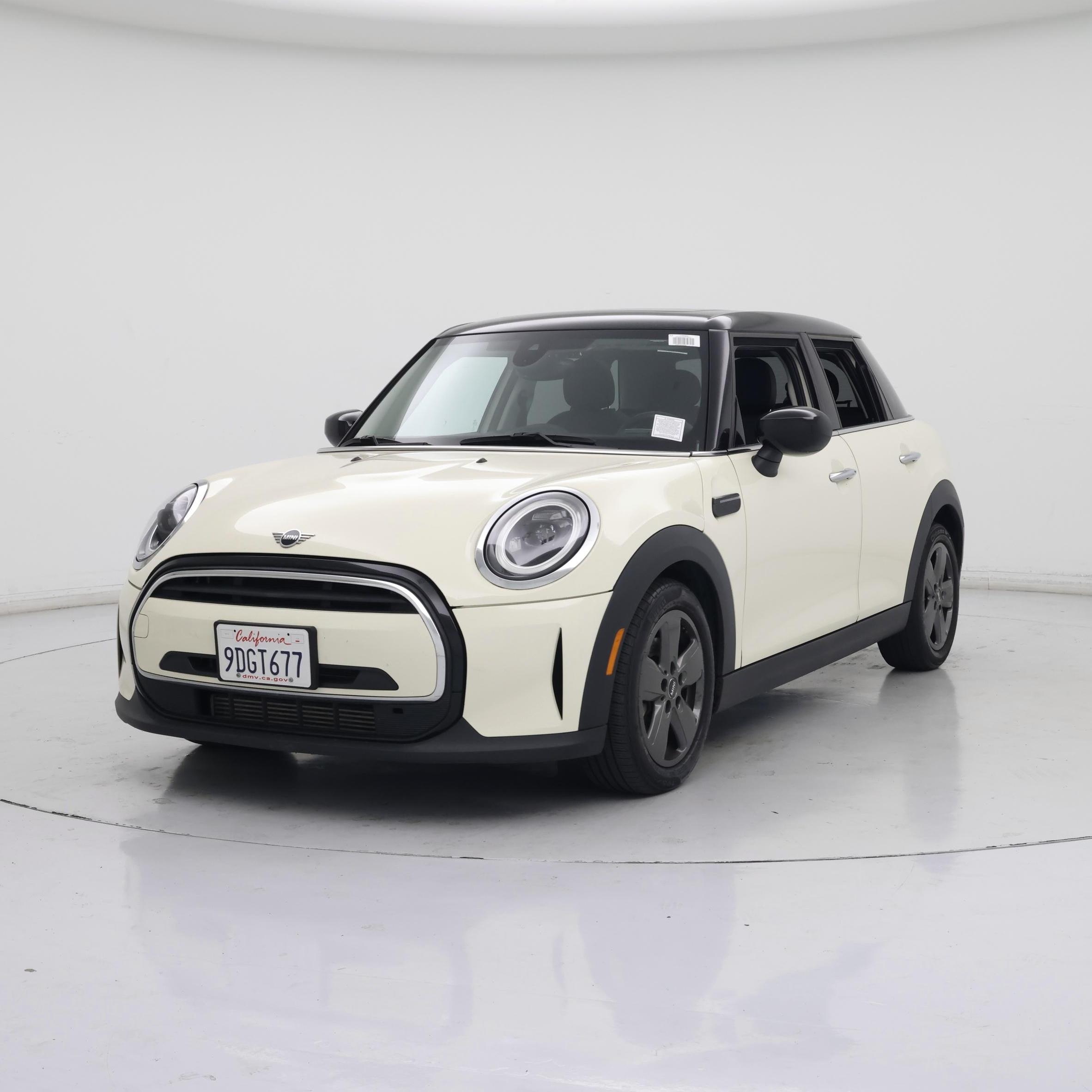 Thumbnail: 2023 MINI Cooper Hardtop - 4