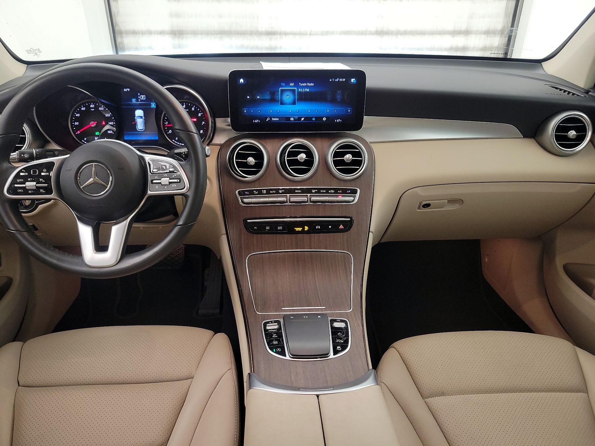 Thumbnail: 2022 Mercedes-Benz GLC - 9