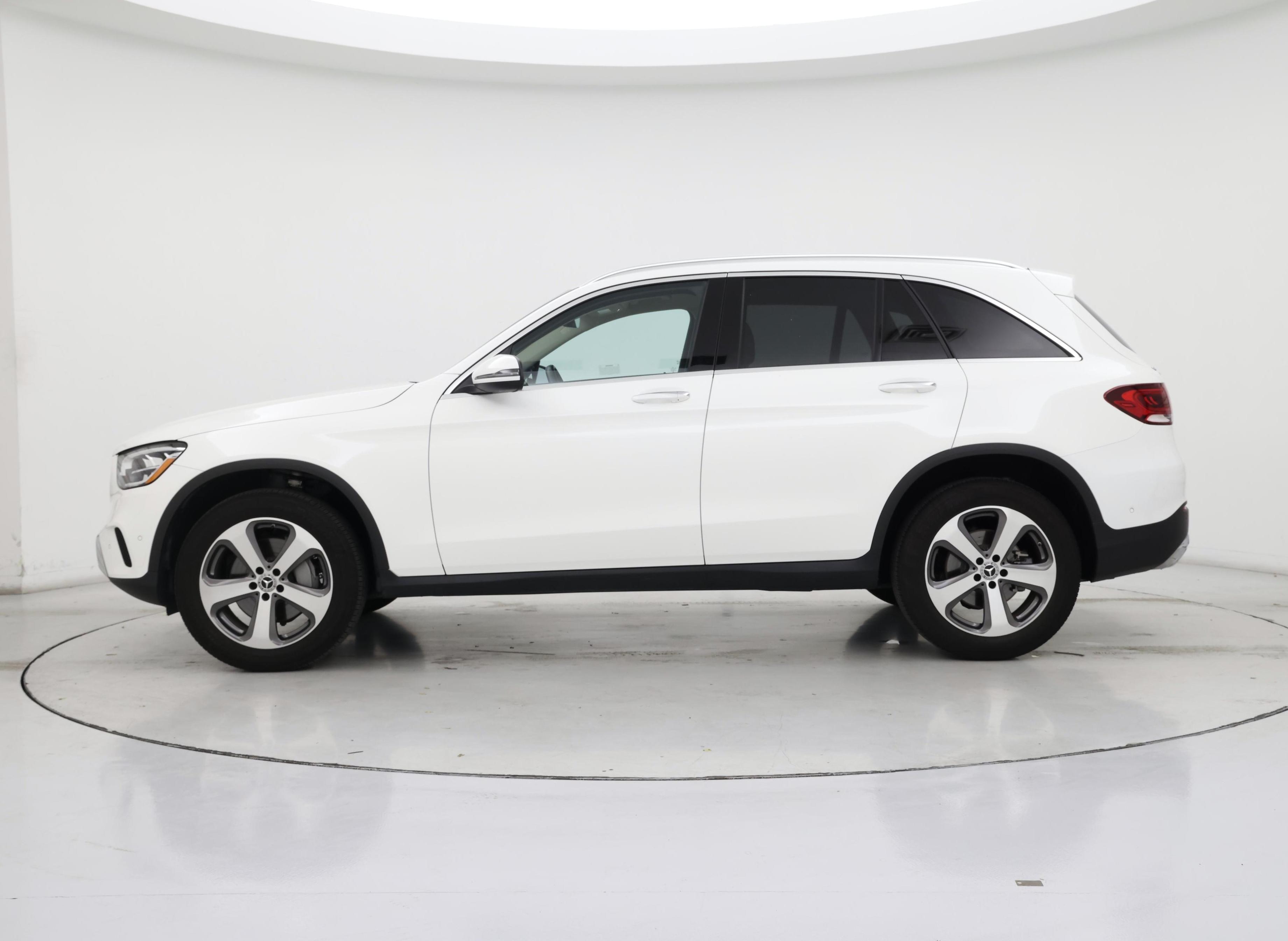 Thumbnail: 2022 Mercedes-Benz GLC - 3