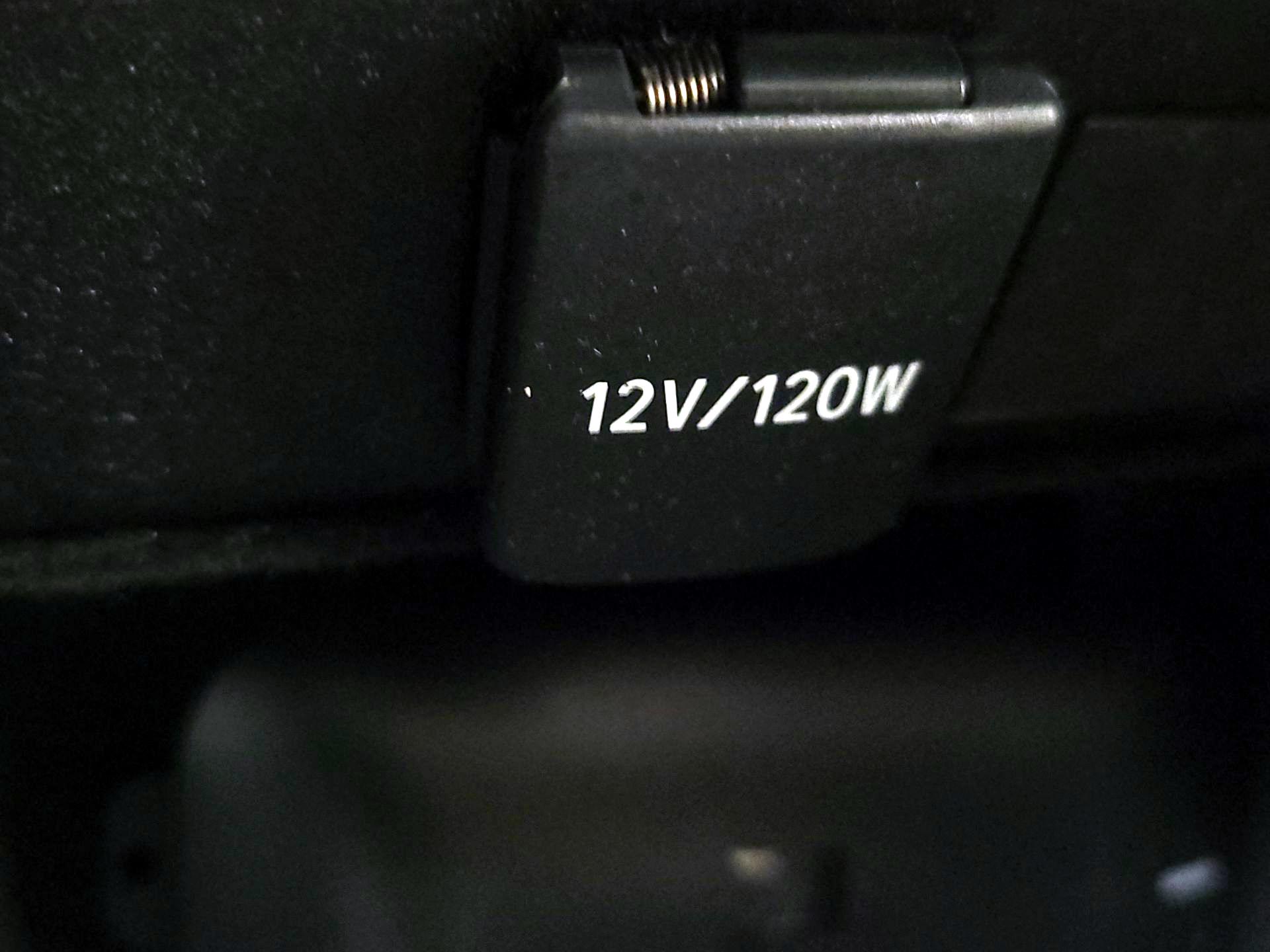 Thumbnail: 2022 Toyota Corolla Cross - 18