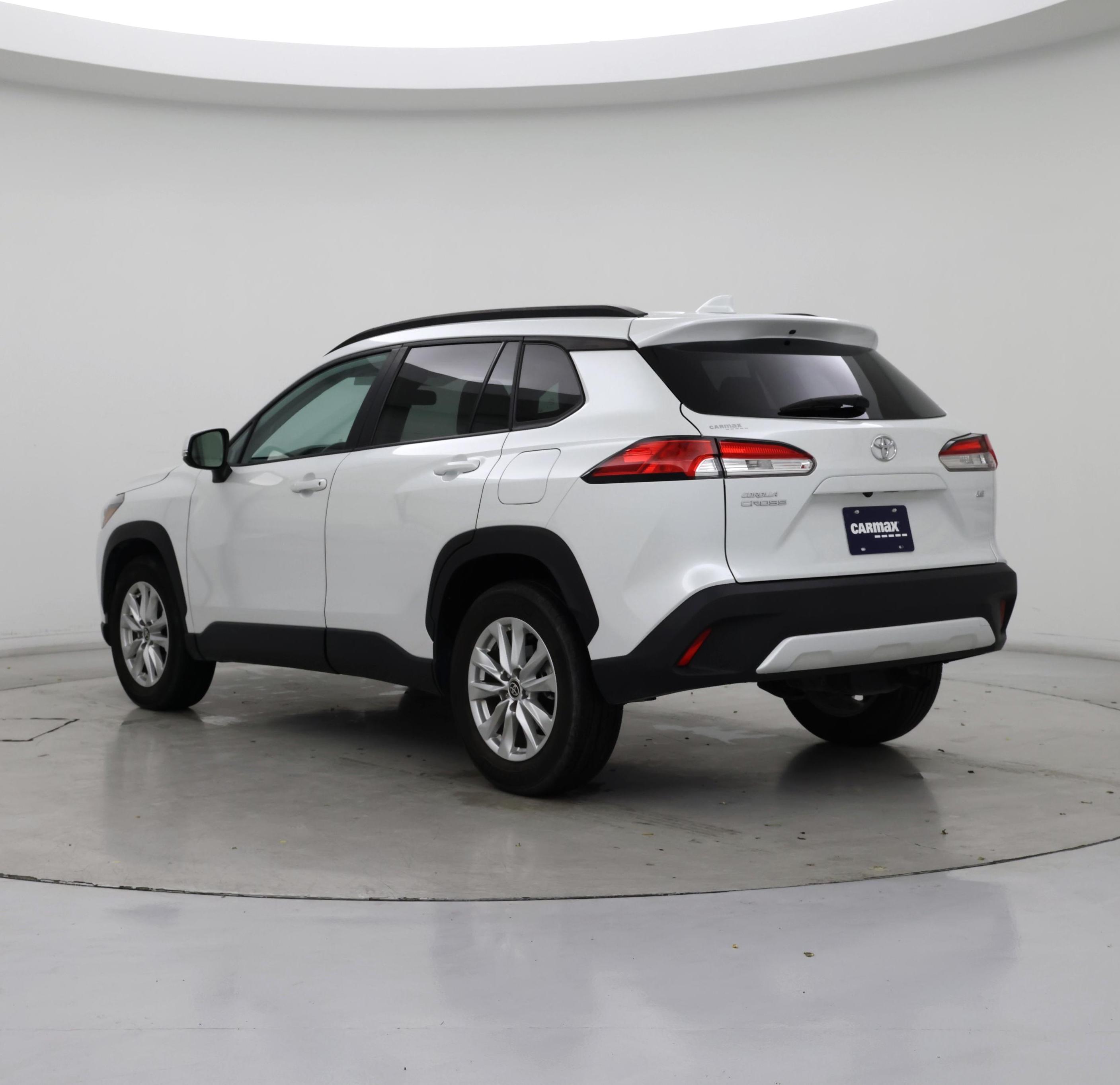 Thumbnail: 2022 Toyota Corolla Cross - 2