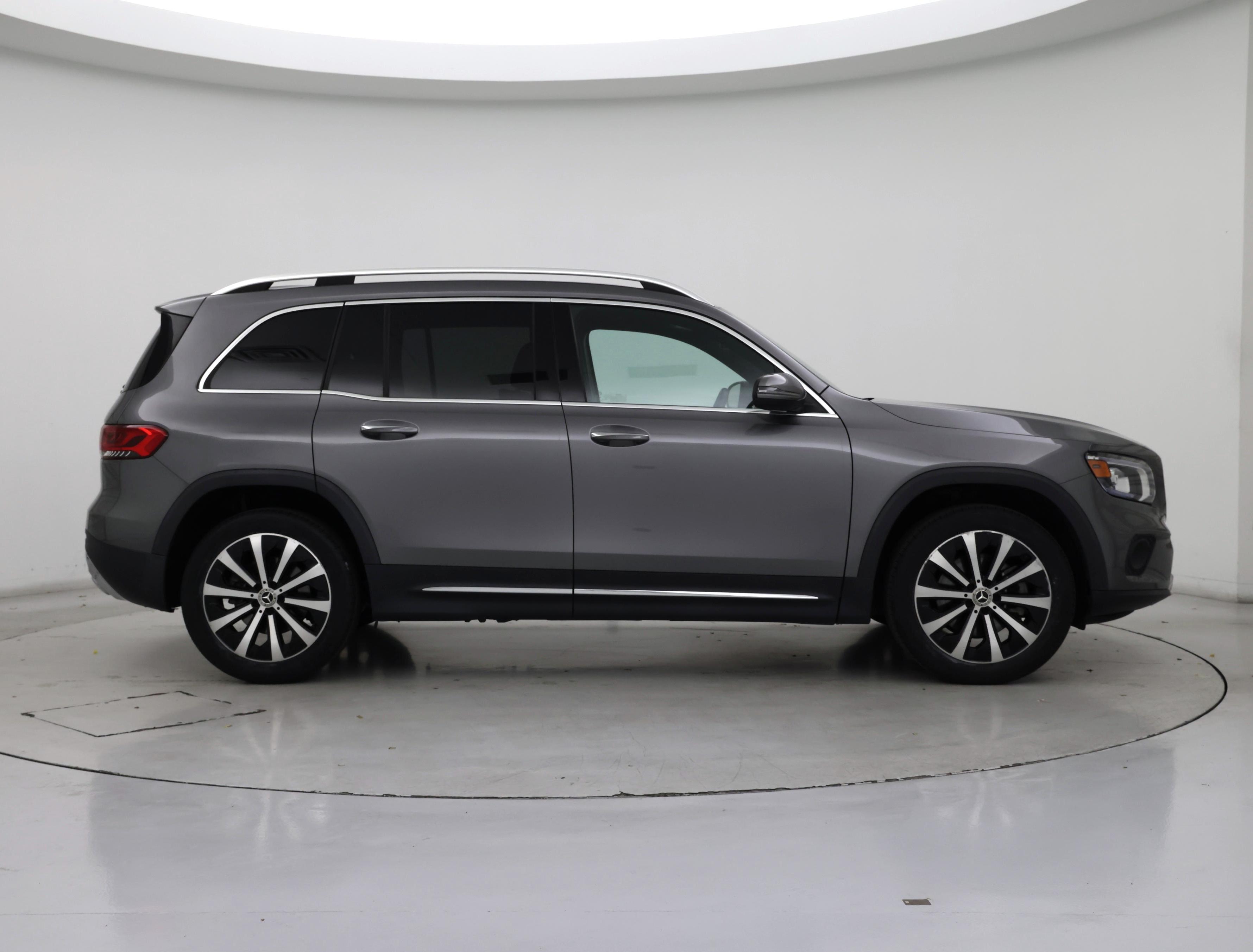 Thumbnail: 2022 Mercedes-Benz GLB - 7