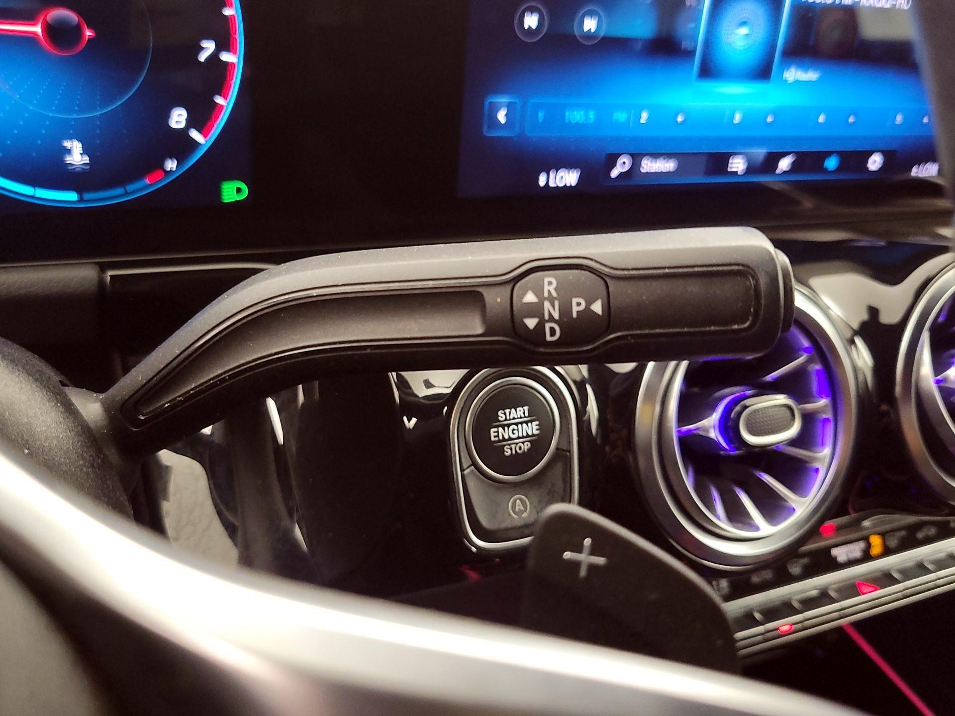 Thumbnail: 2022 Mercedes-Benz GLA - 17