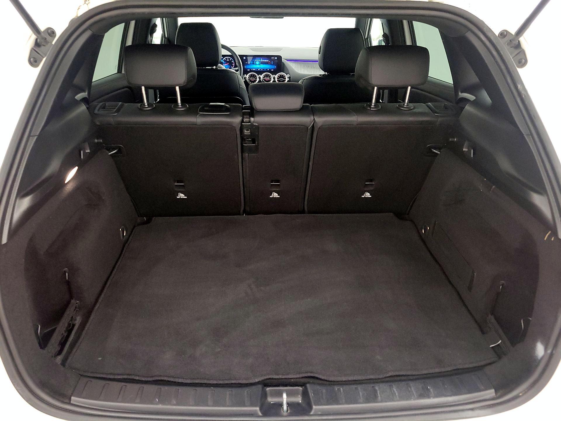 Thumbnail: 2022 Mercedes-Benz GLA - 20