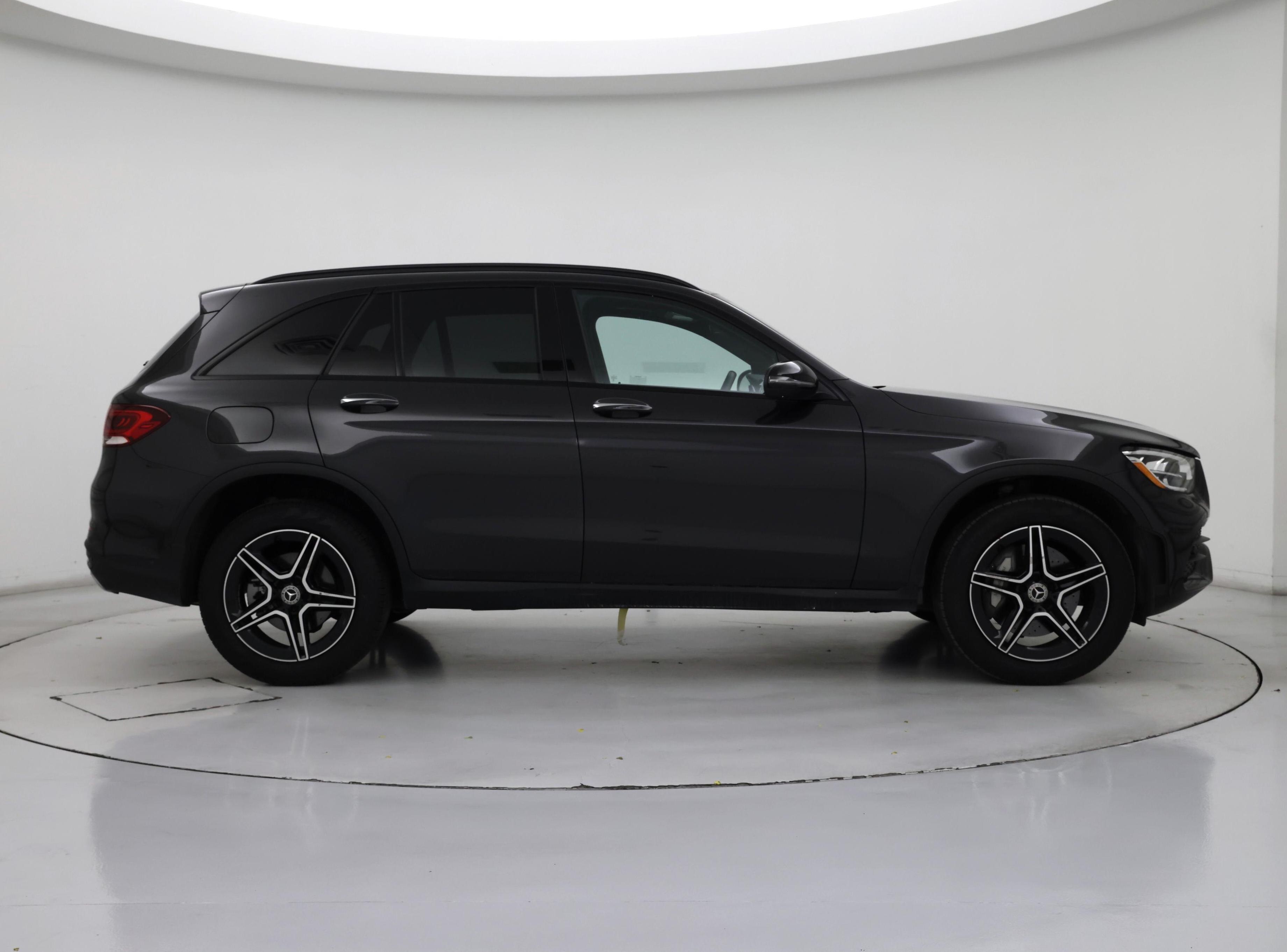 Thumbnail: 2022 Mercedes-Benz GLC - 7