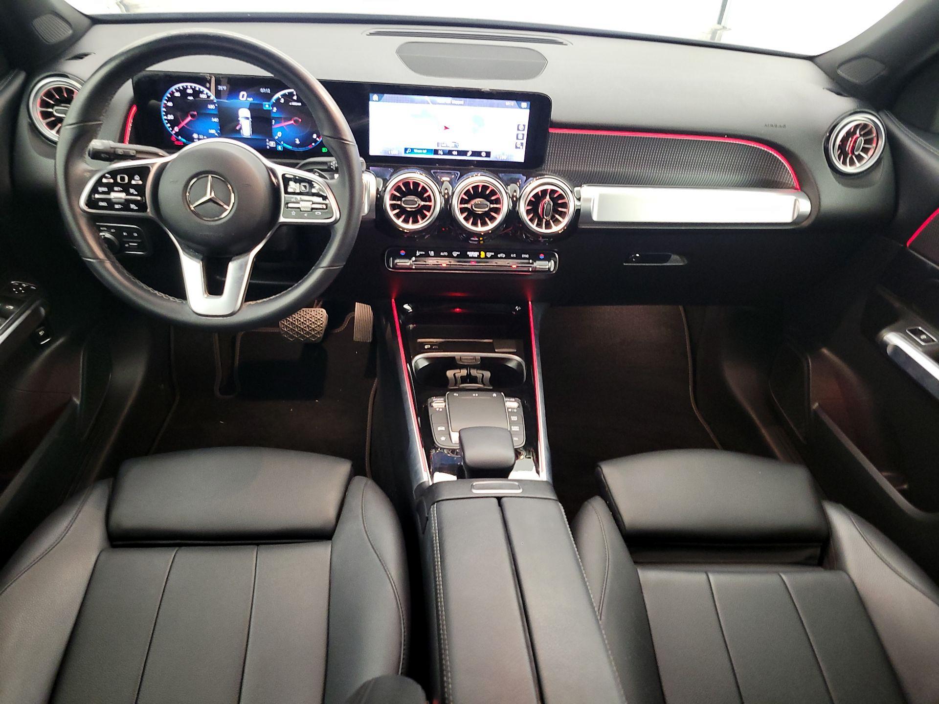 Thumbnail: 2022 Mercedes-Benz GLB - 9