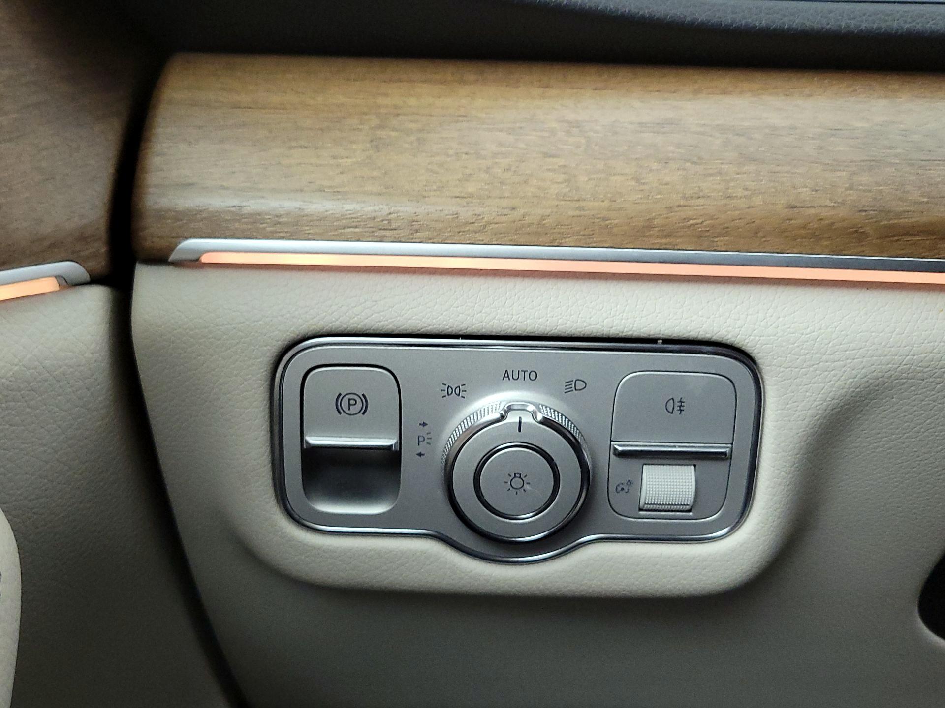 Thumbnail: 2021 Mercedes-Benz GLE - 13