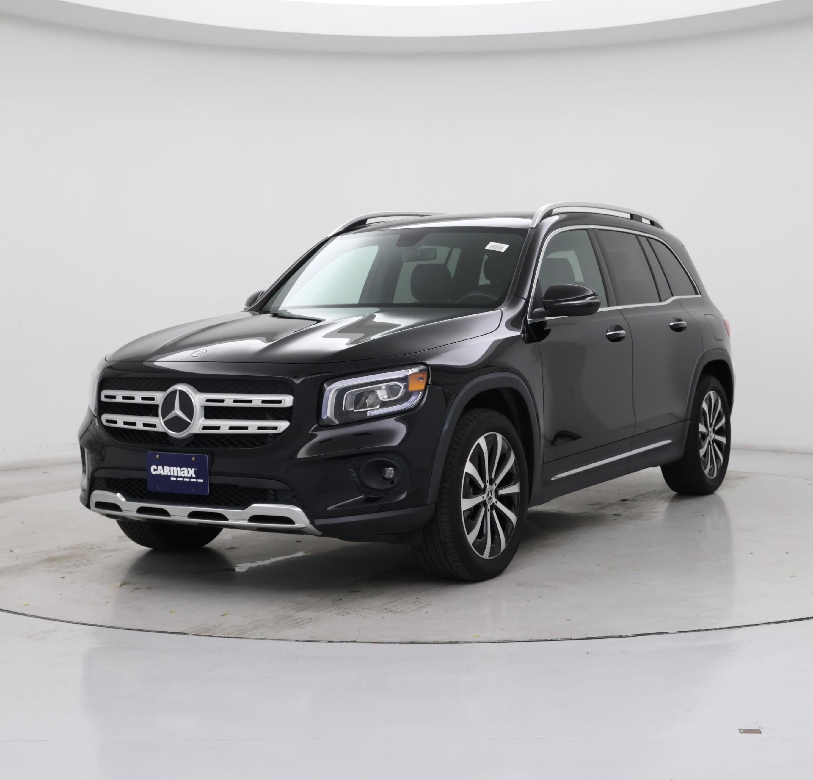 Thumbnail: 2023 Mercedes-Benz GLB - 4