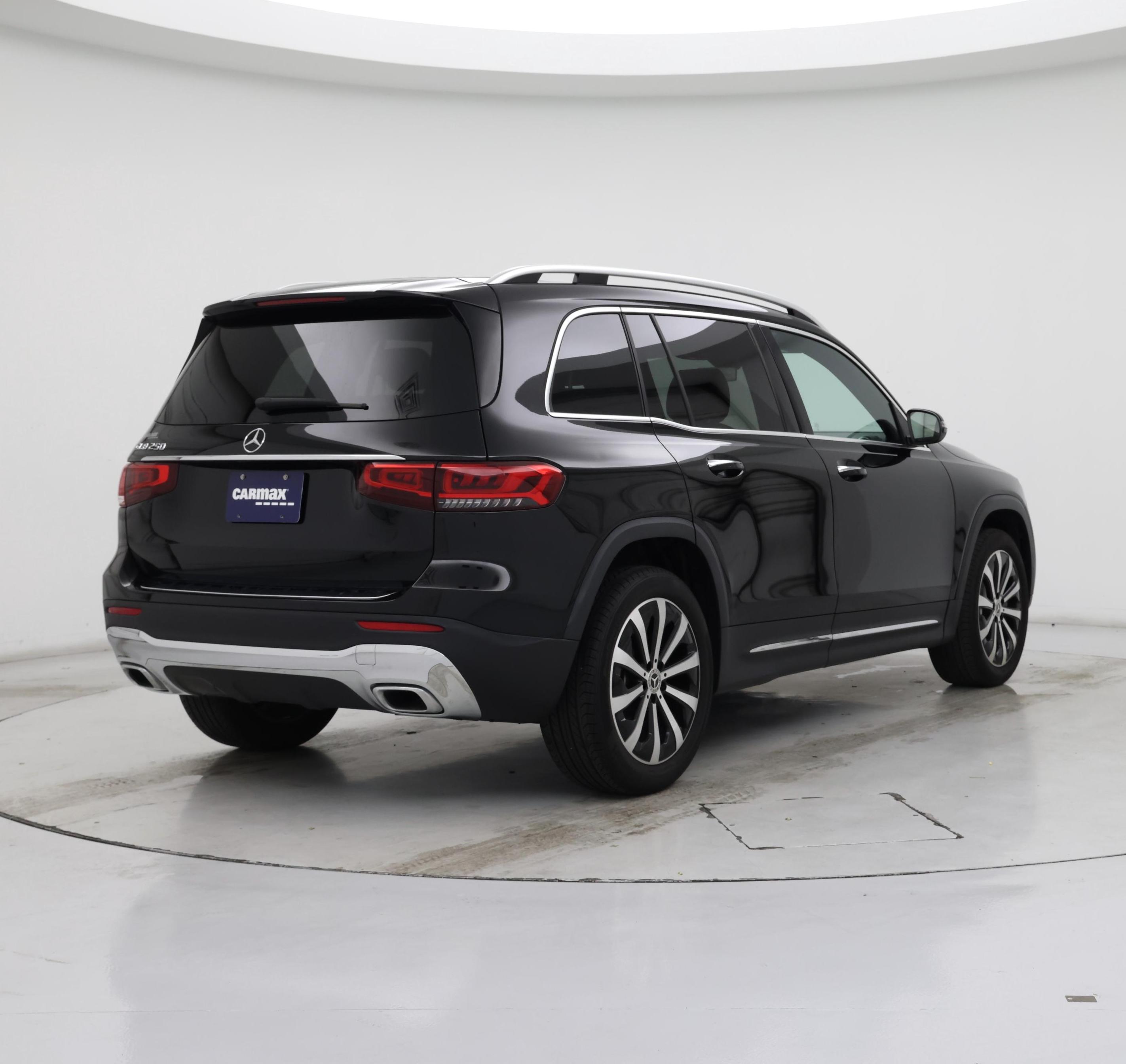 Thumbnail: 2023 Mercedes-Benz GLB - 8