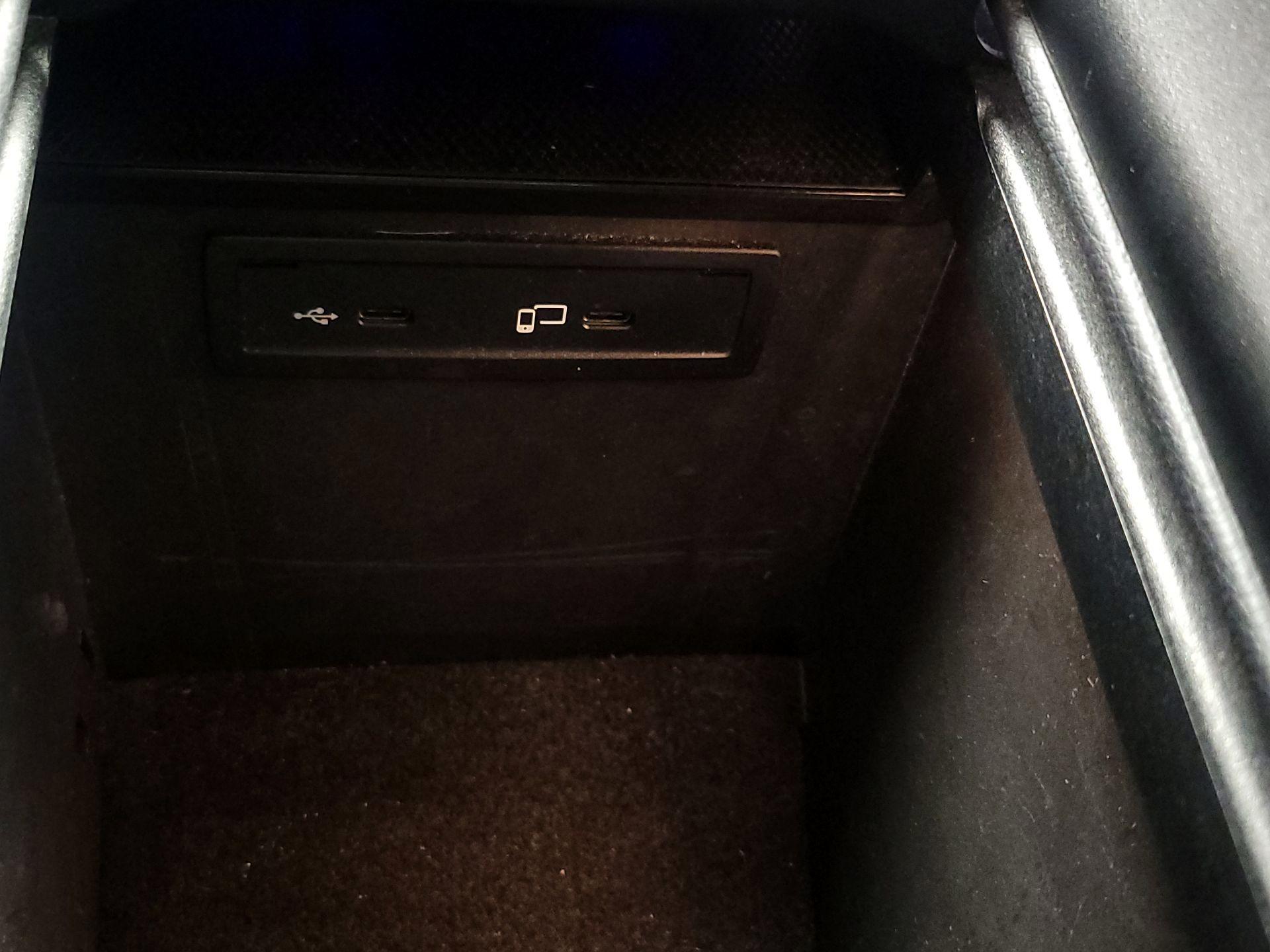 Thumbnail: 2021 Mercedes-Benz GLC - 18