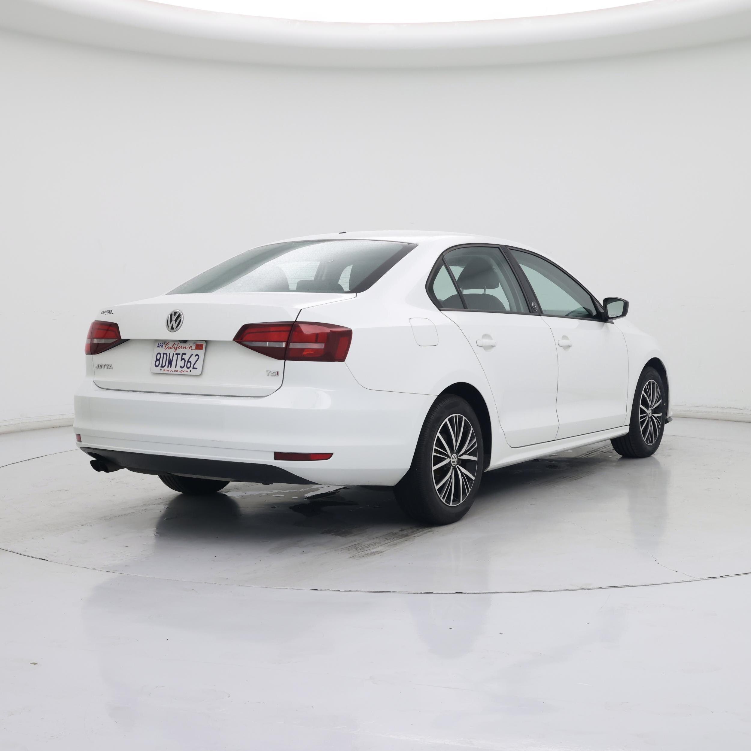 Thumbnail: 2018 Volkswagen Jetta - 8