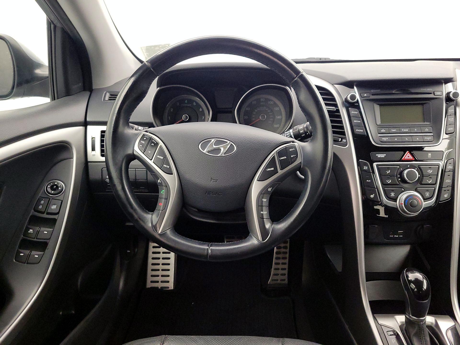 Thumbnail: 2014 Hyundai Elantra - 10