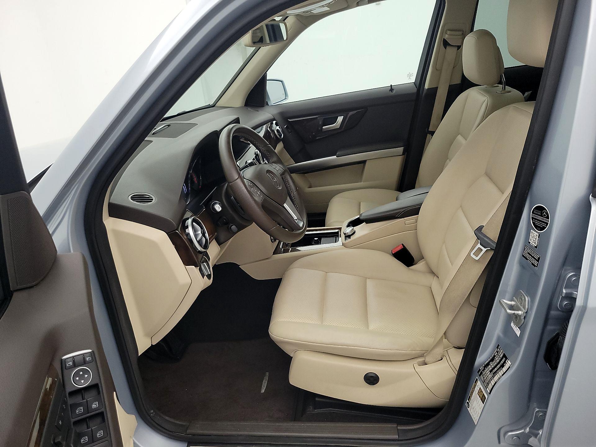 Thumbnail: 2015 Mercedes-Benz GLK - 11