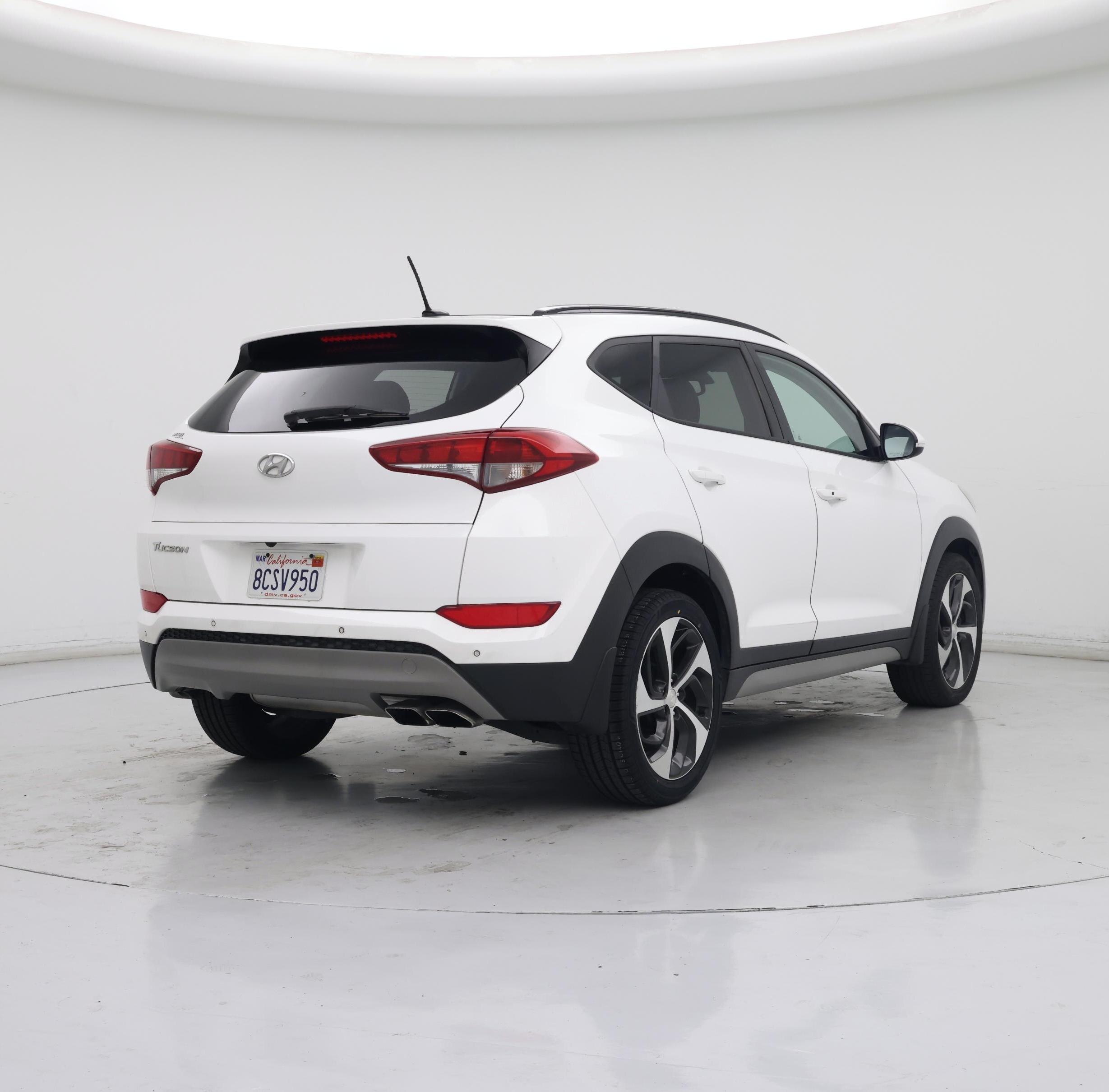 Thumbnail: 2017 Hyundai Tucson - 8