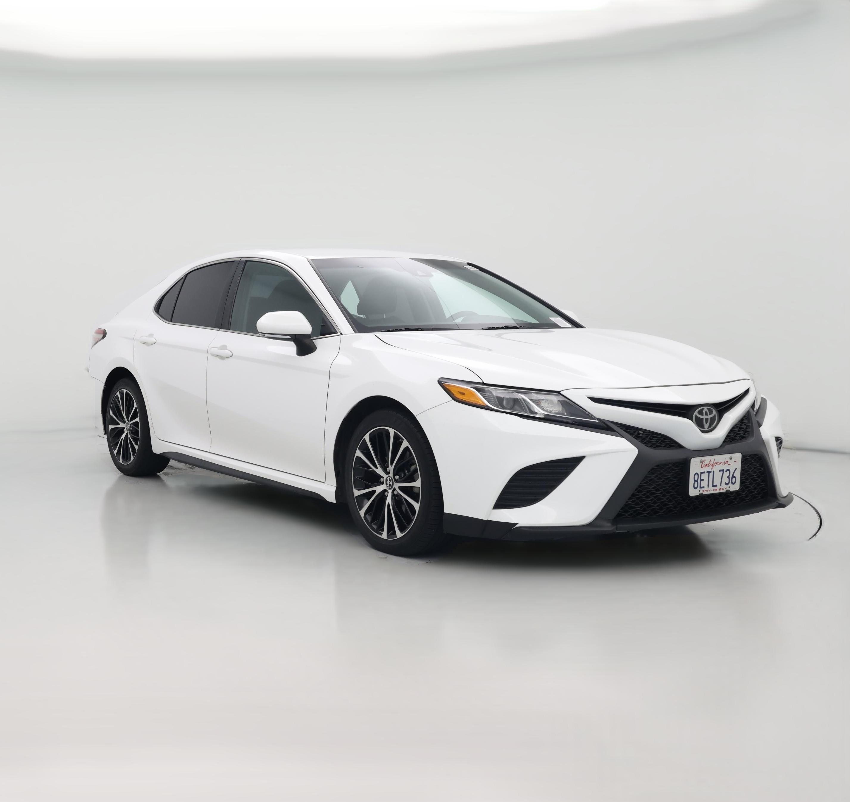 Thumbnail: 2018 Toyota Camry - 1