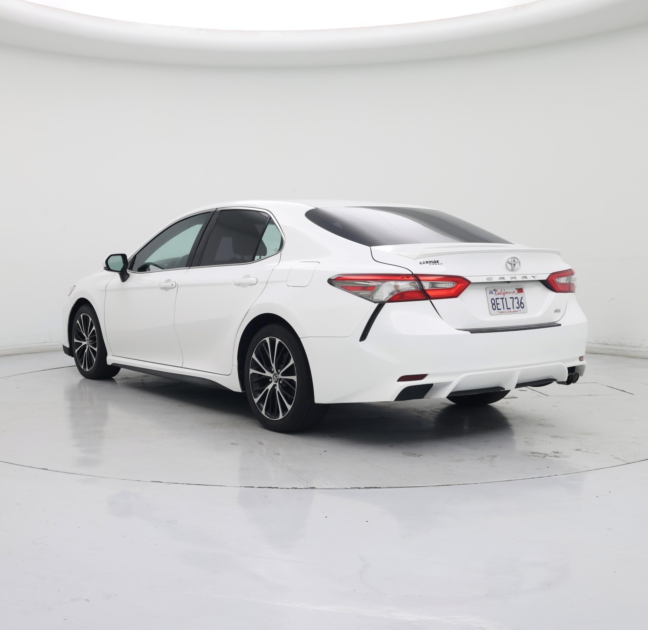 Thumbnail: 2018 Toyota Camry - 2
