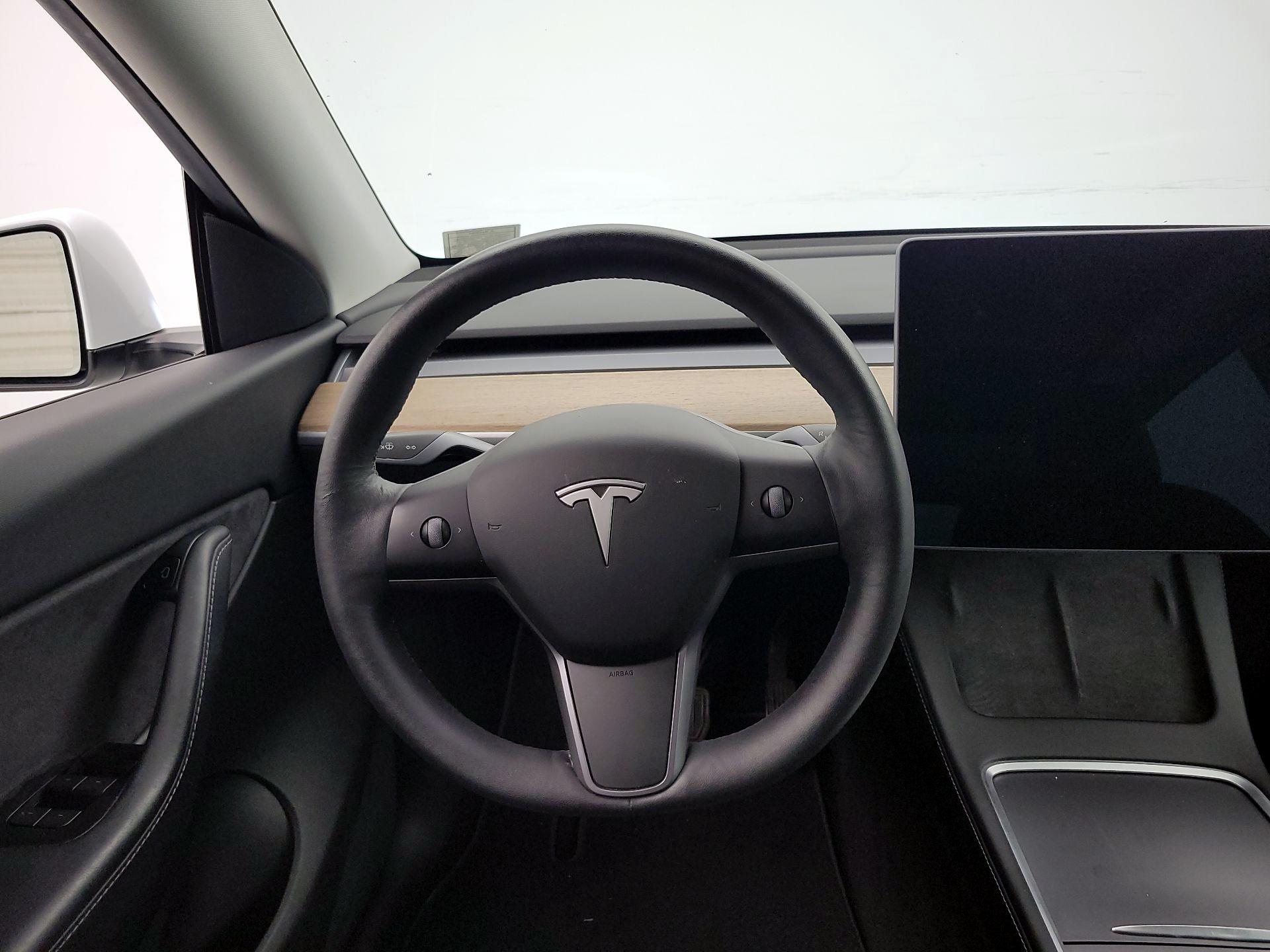 Thumbnail: 2021 Tesla Model Y - 10