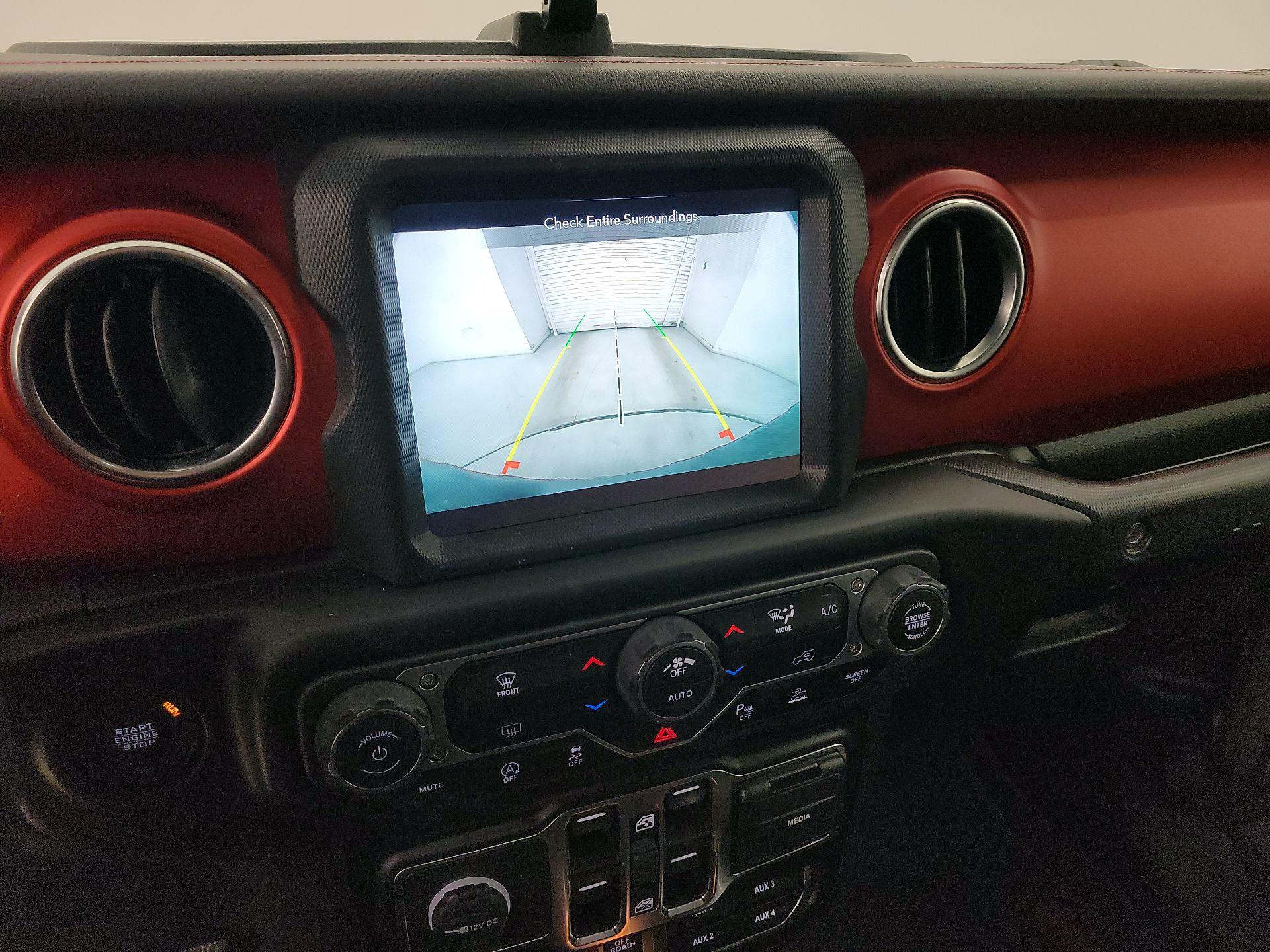 Thumbnail: 2021 Jeep Wrangler - 14