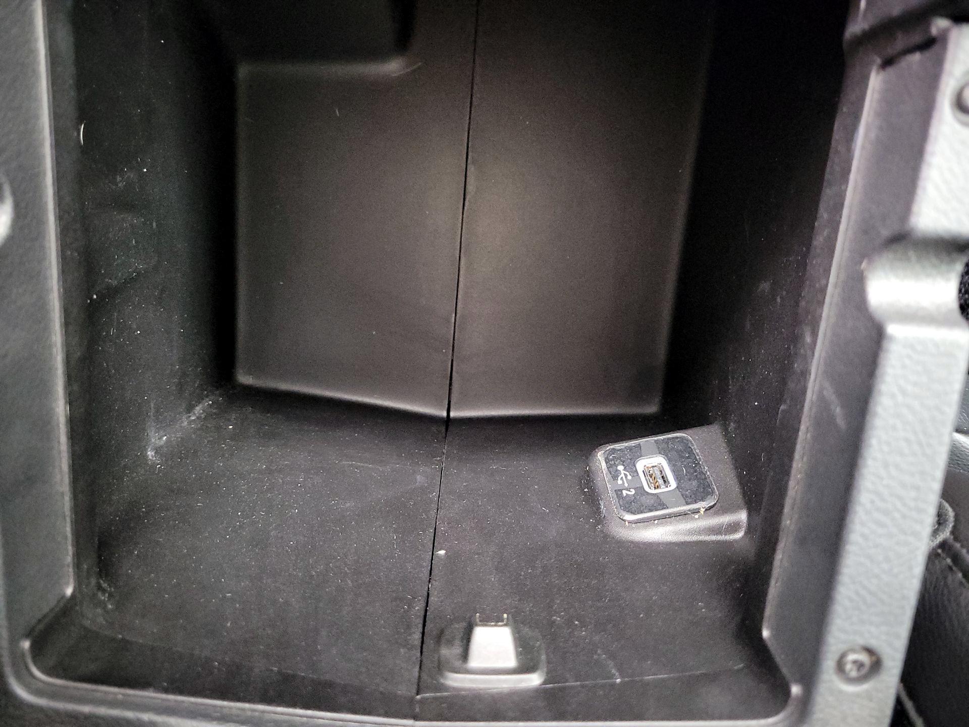 Thumbnail: 2021 Jeep Wrangler - 18