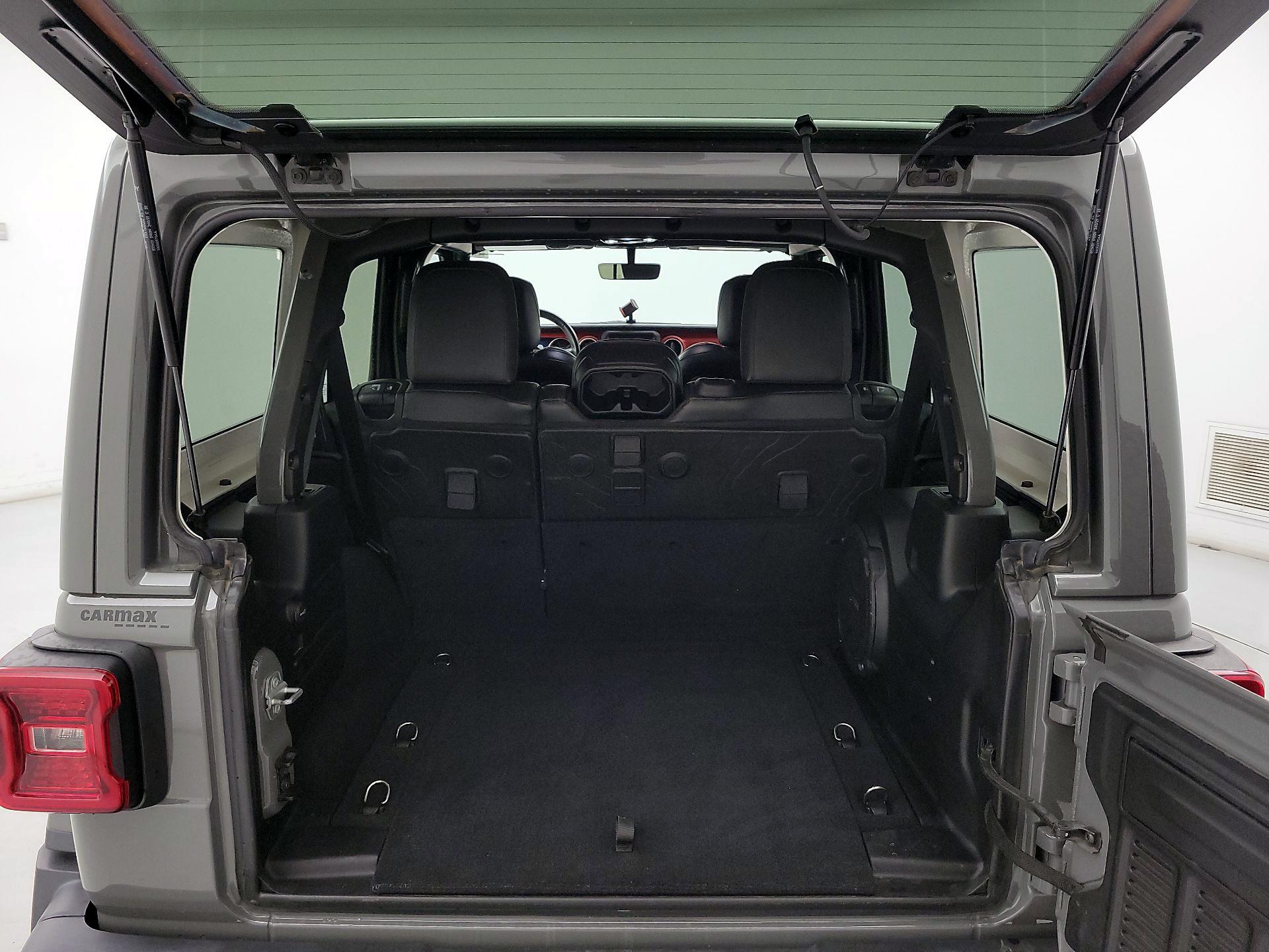 Thumbnail: 2021 Jeep Wrangler - 20