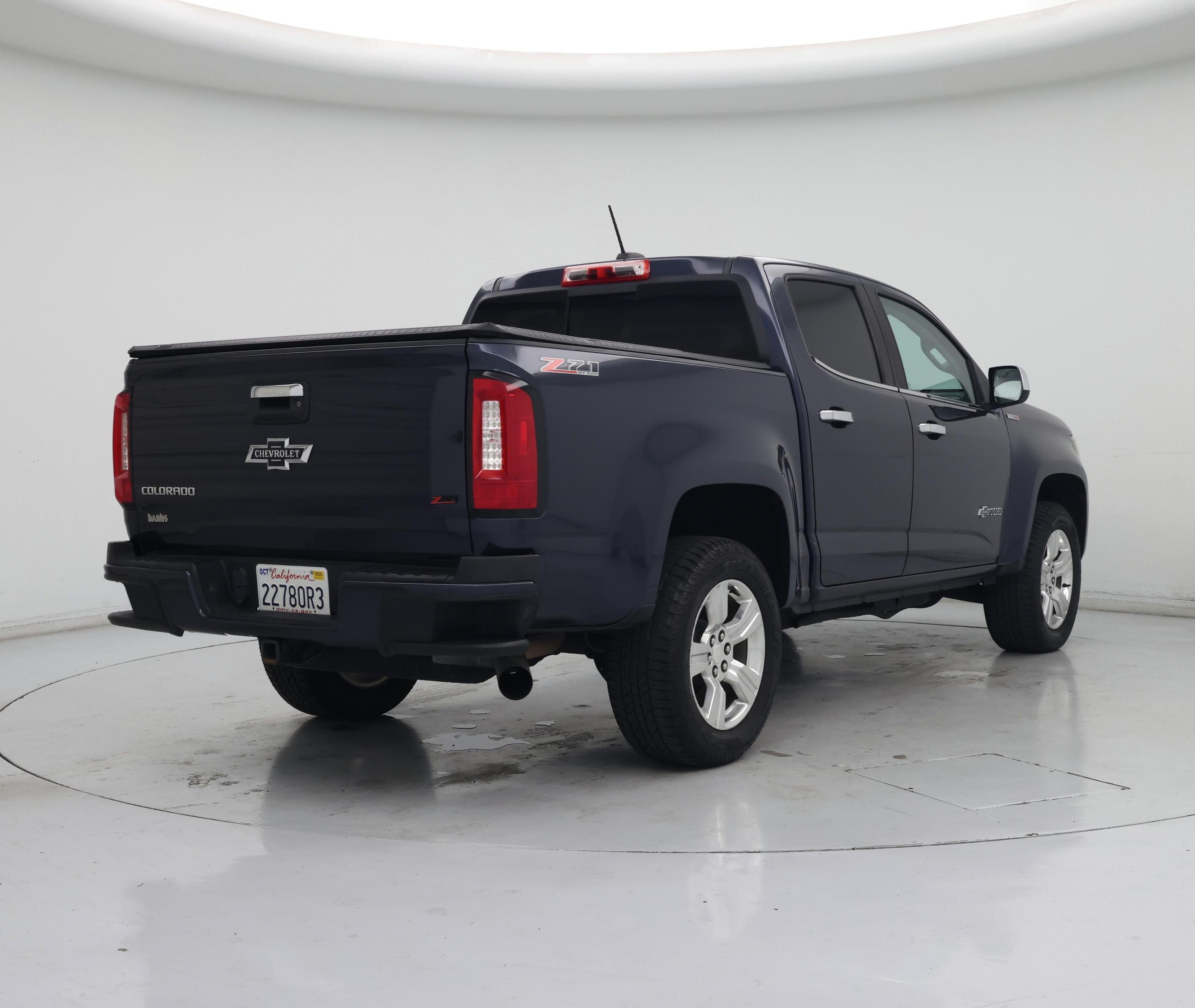 Thumbnail: 2018 Chevrolet Colorado - 8