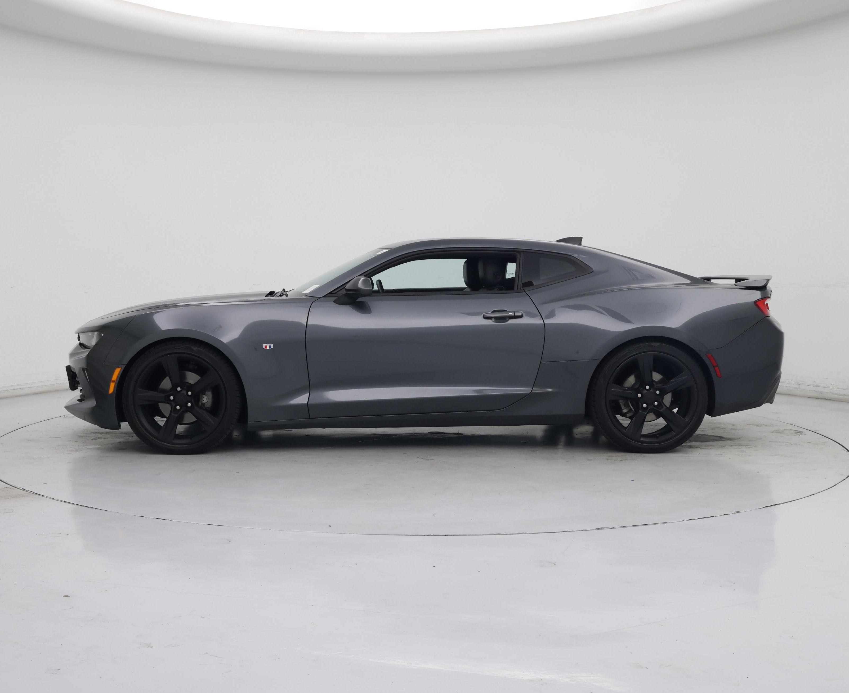 Thumbnail: 2017 Chevrolet Camaro - 3