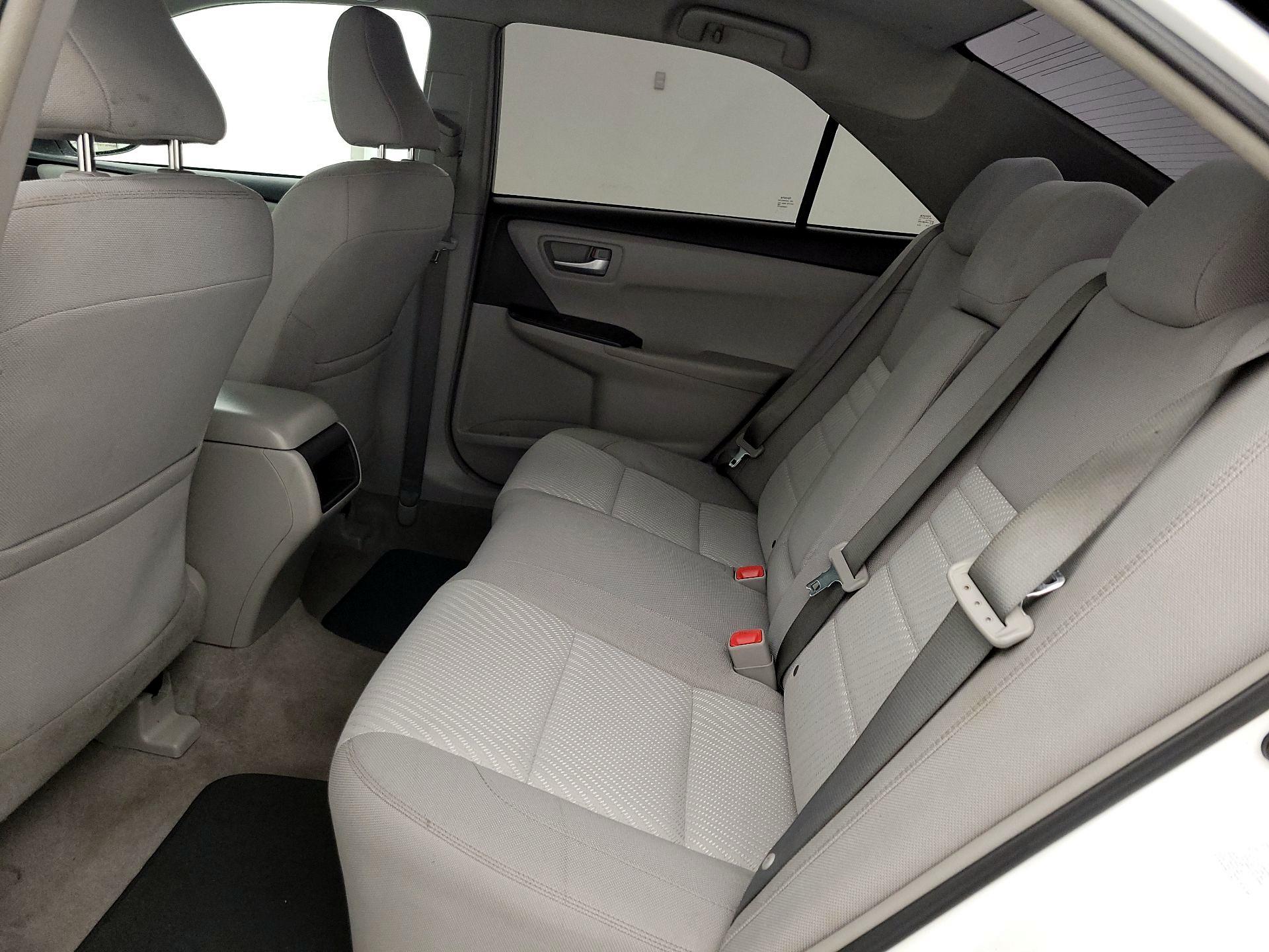 Thumbnail: 2017 Toyota Camry - 19
