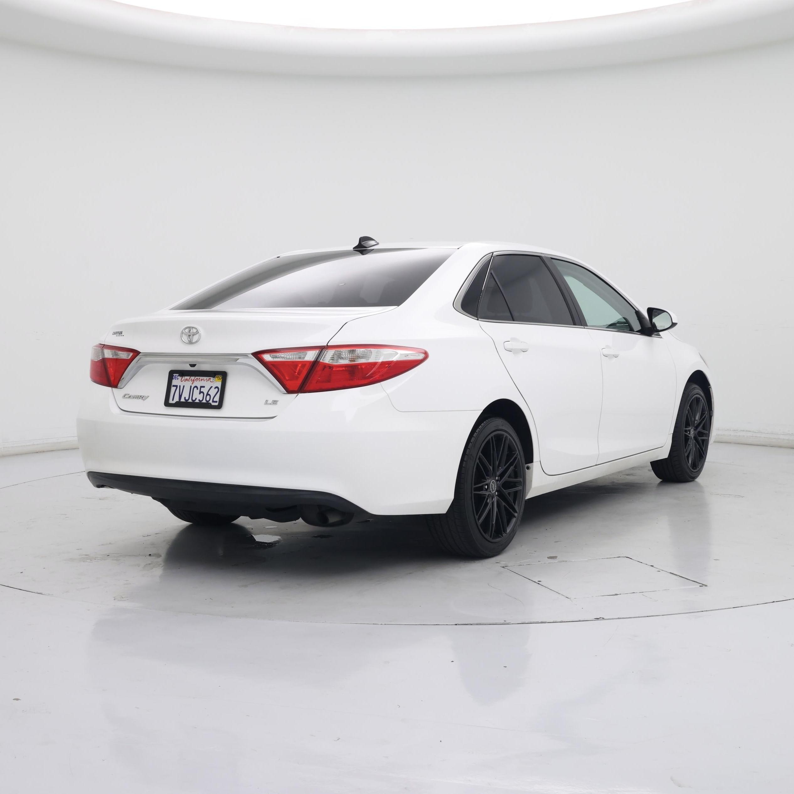 Thumbnail: 2017 Toyota Camry - 8