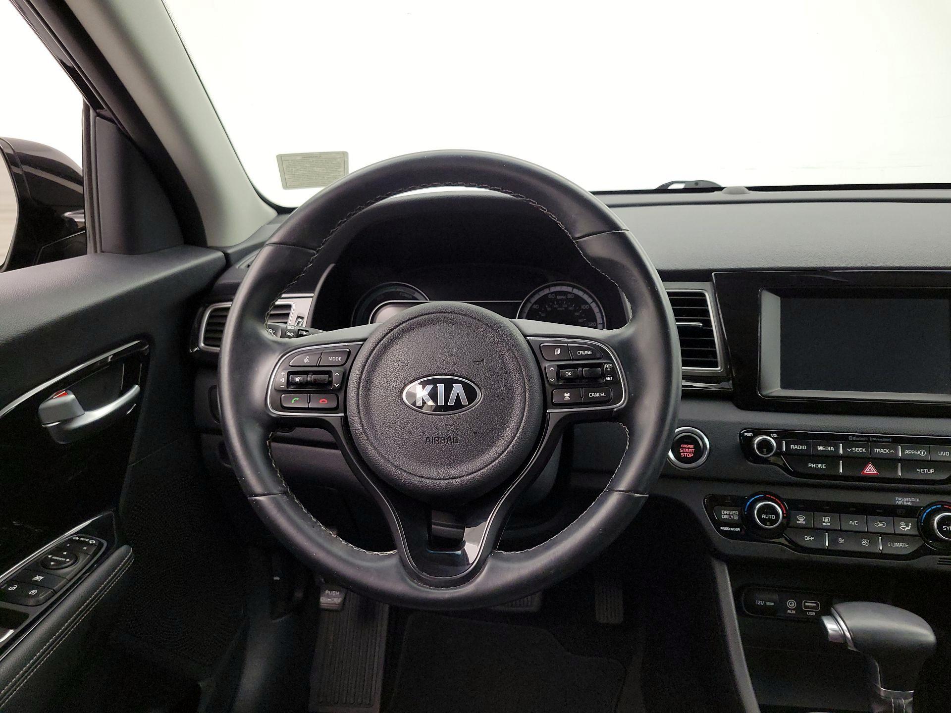 Thumbnail: 2019 Kia Niro - 10