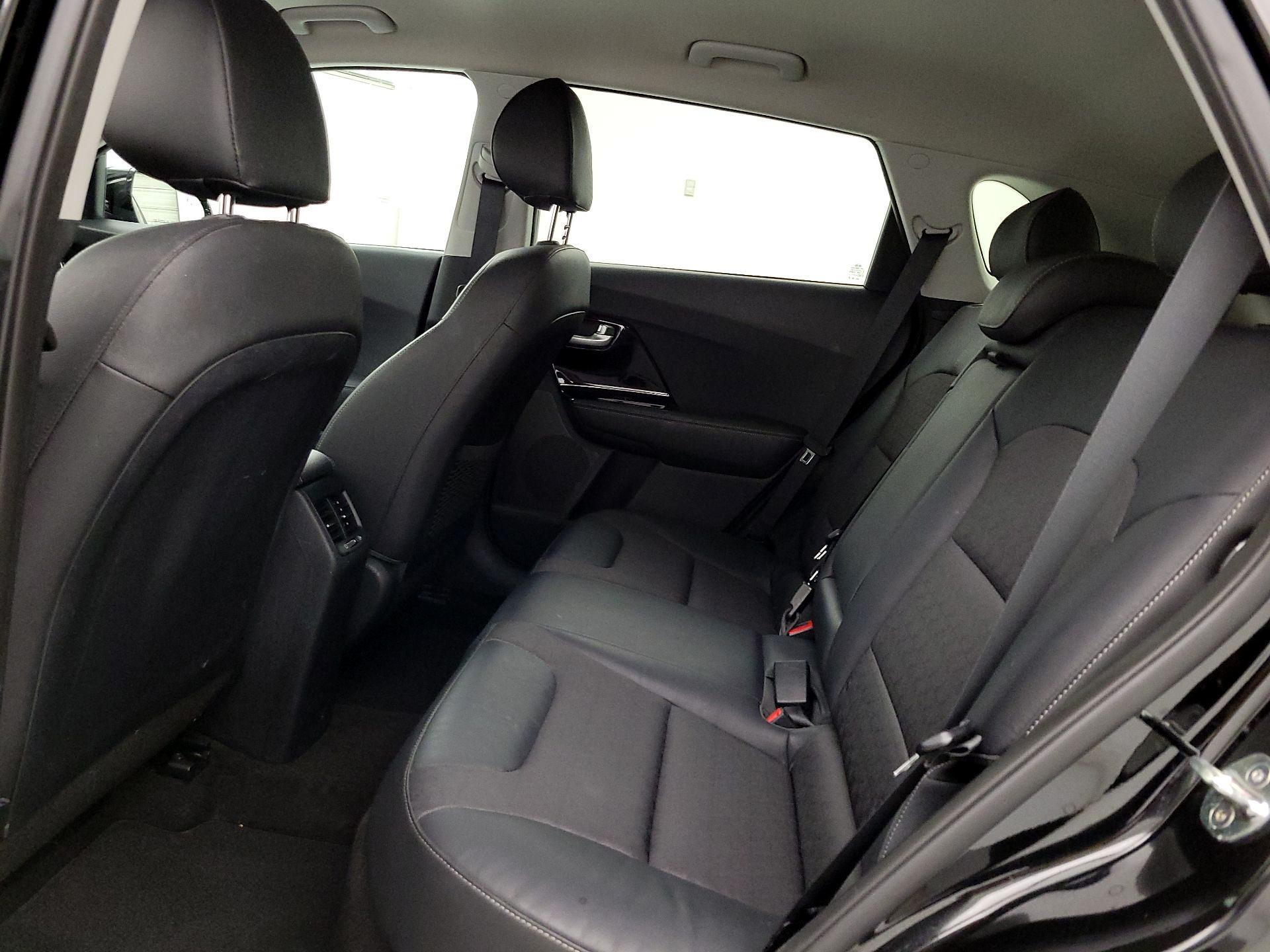 Thumbnail: 2019 Kia Niro - 19