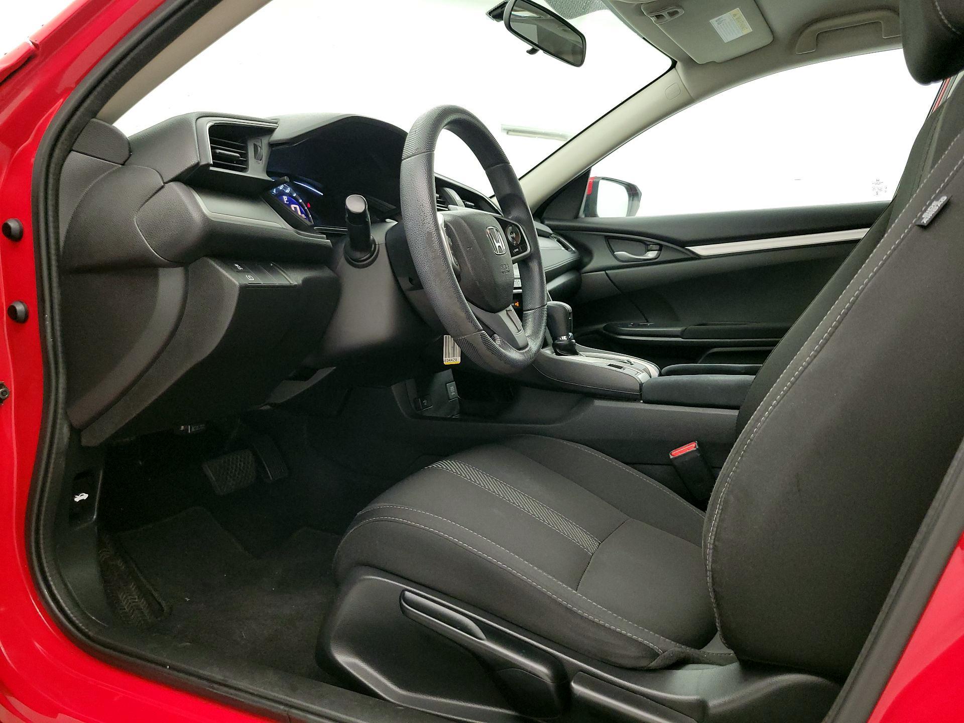 Thumbnail: 2016 Honda Civic - 11
