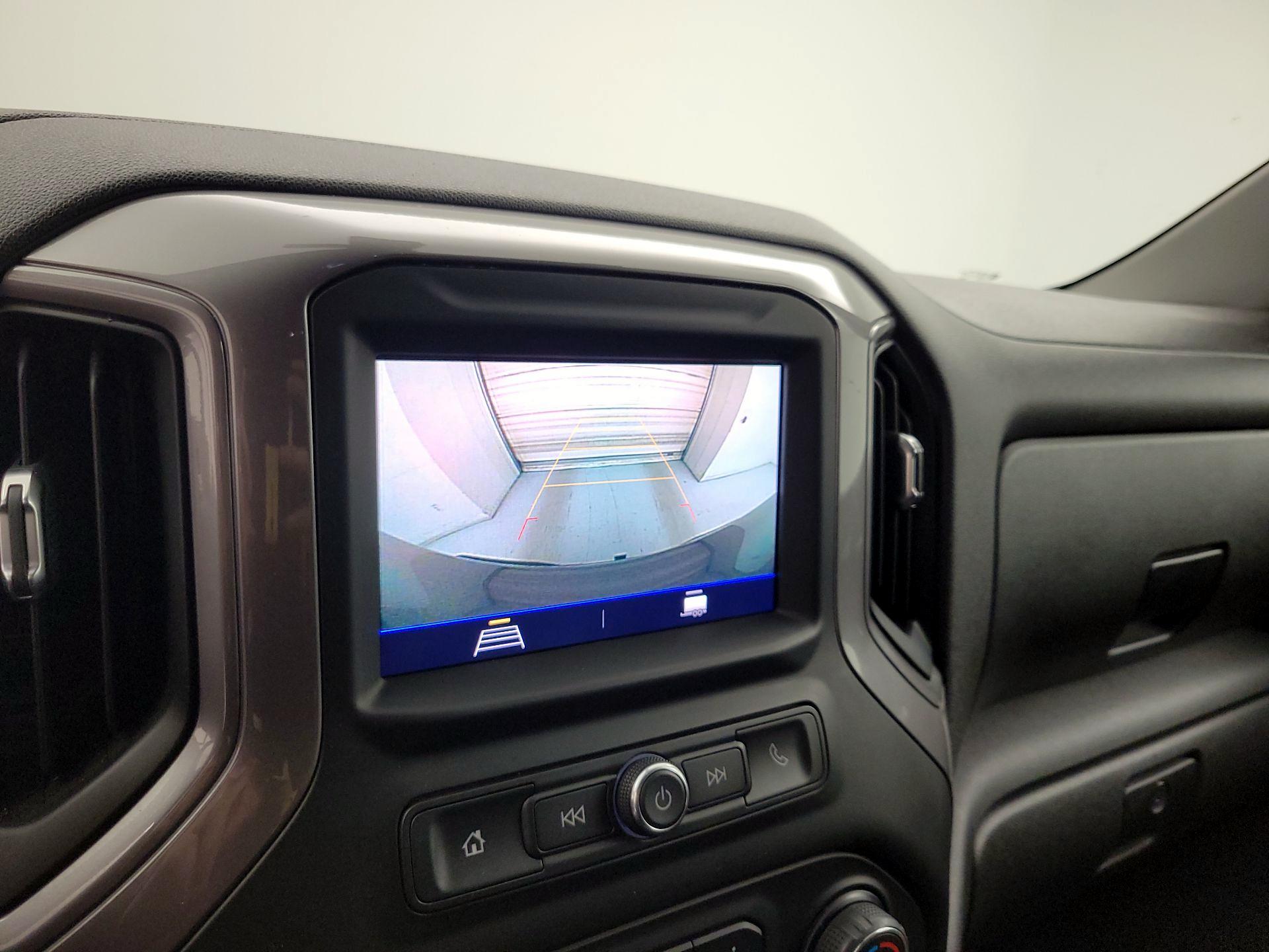 Thumbnail: 2021 Chevrolet Silverado 1500 - 14